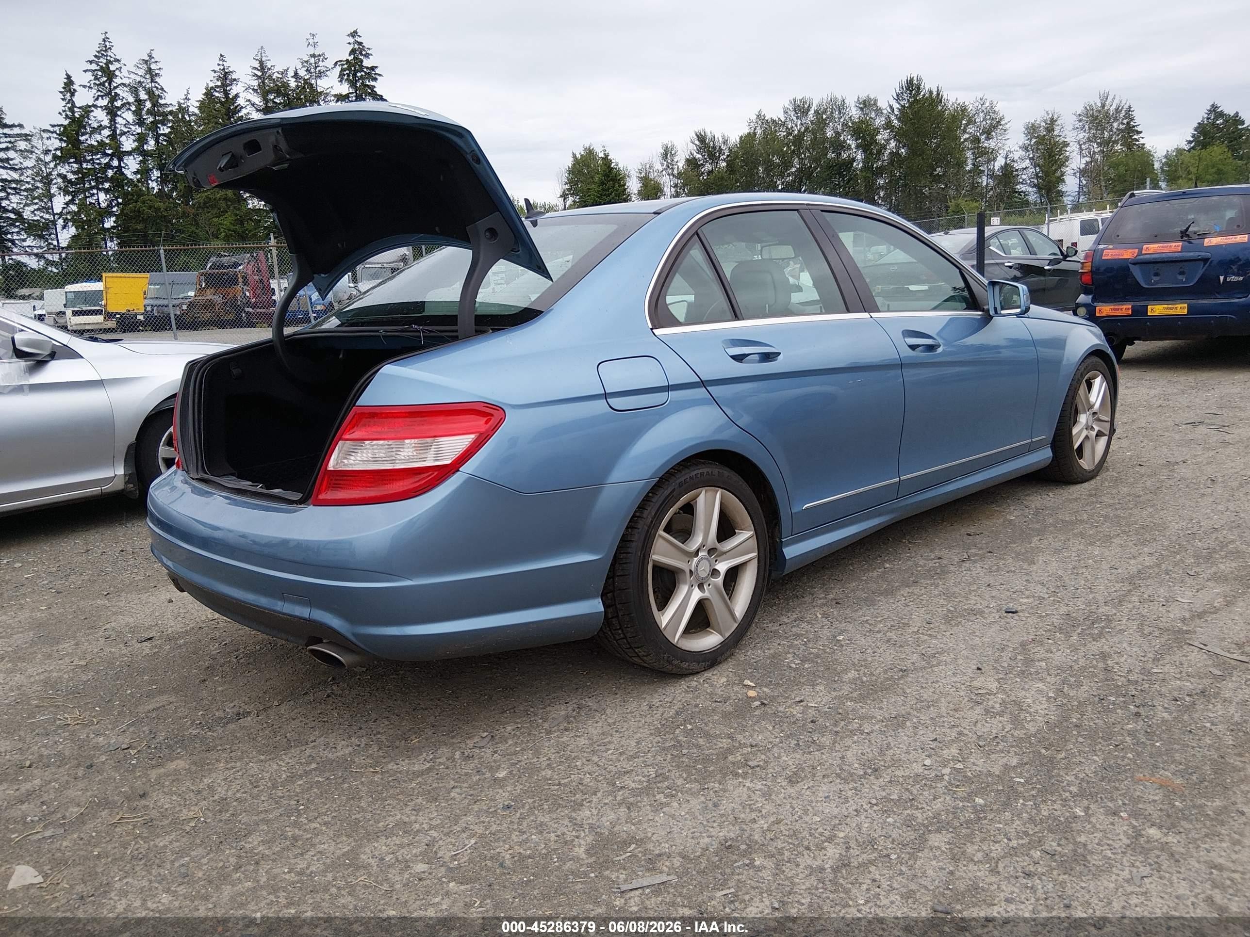 2010 Mercedes-benz C 300 Sport 4matic Light Blue vin: WDDGF8BB4AF421329