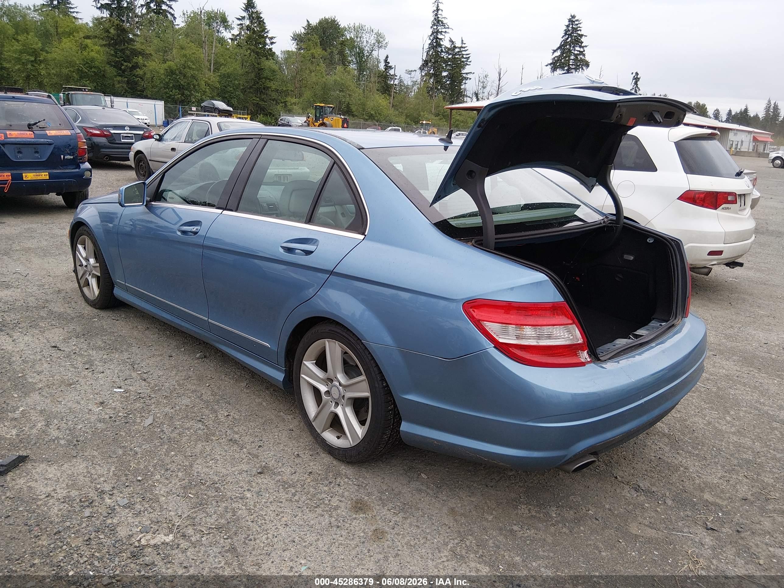 2010 Mercedes-benz C 300 Sport 4matic Light Blue vin: WDDGF8BB4AF421329