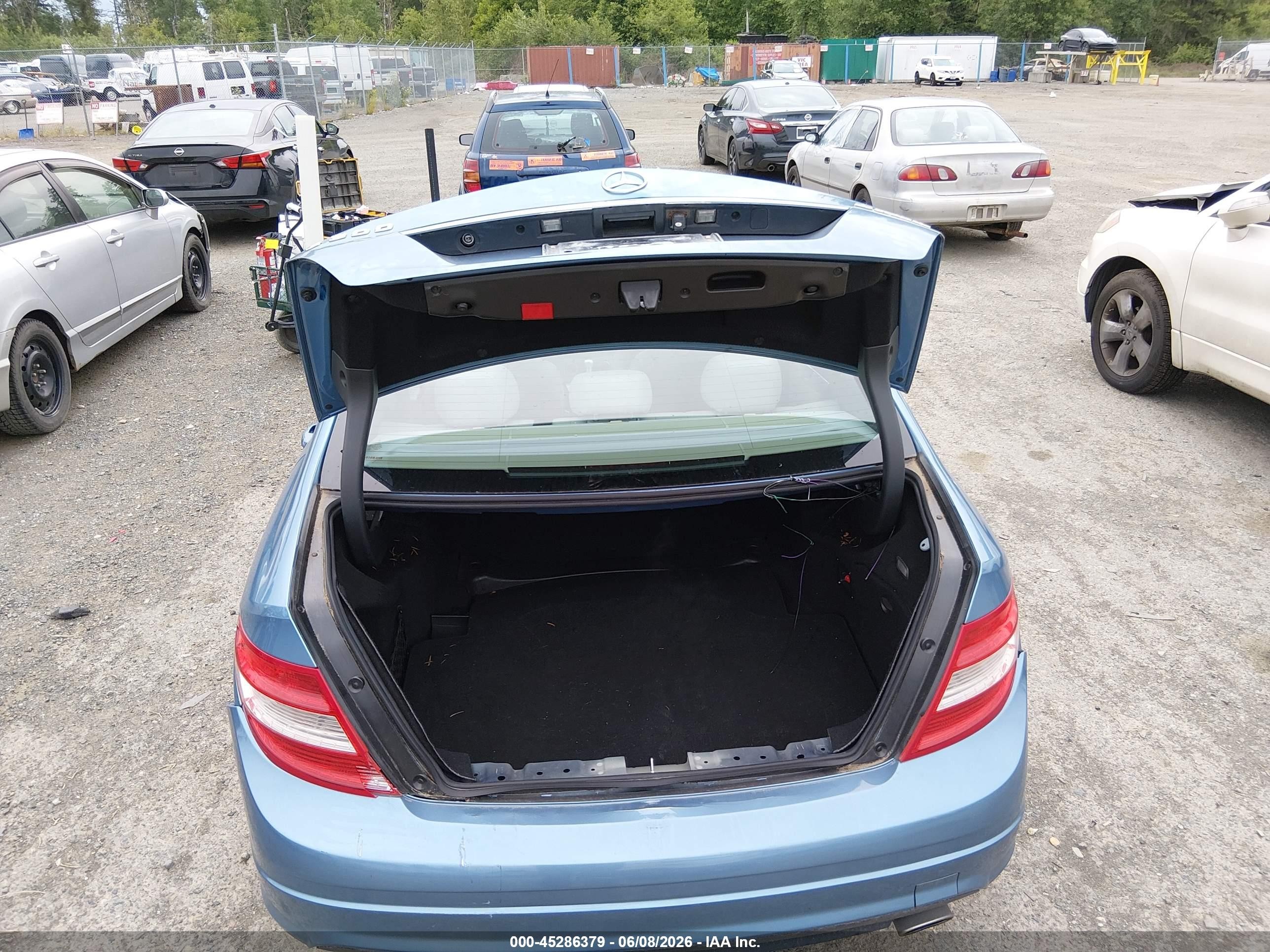 2010 Mercedes-benz C 300 Sport 4matic Light Blue vin: WDDGF8BB4AF421329