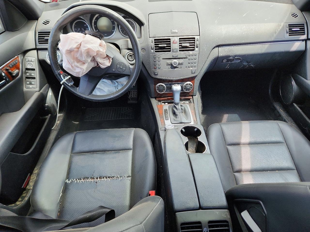 2010 Mercedes-benz C 300 4matic Серебряный vin: WDDGF8BB4AF451947