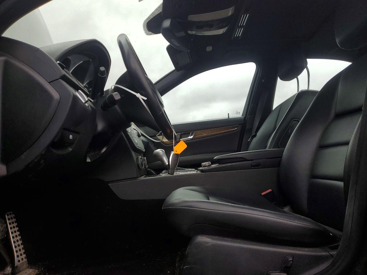 2010 Mercedes-benz C 300 4matic Black vin: WDDGF8BB4AF463726