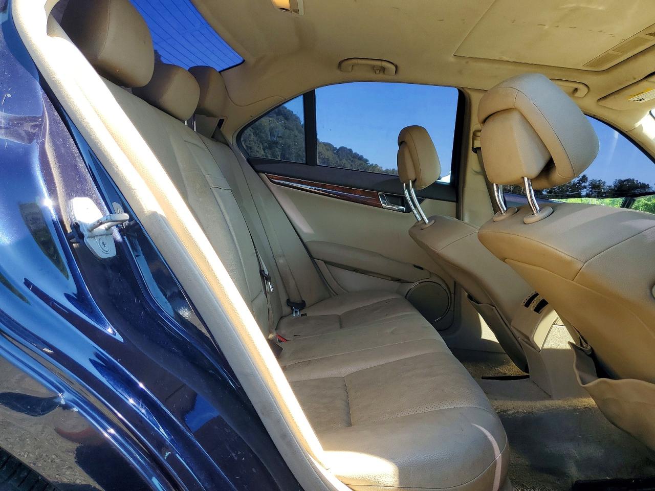 2010 Mercedes-benz C 300 4matic Синий vin: WDDGF8BB4AR108330