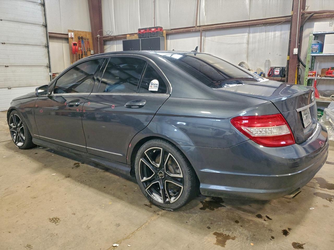 2011 Mercedes-benz C 300 4matic Black vin: WDDGF8BB4BA515807