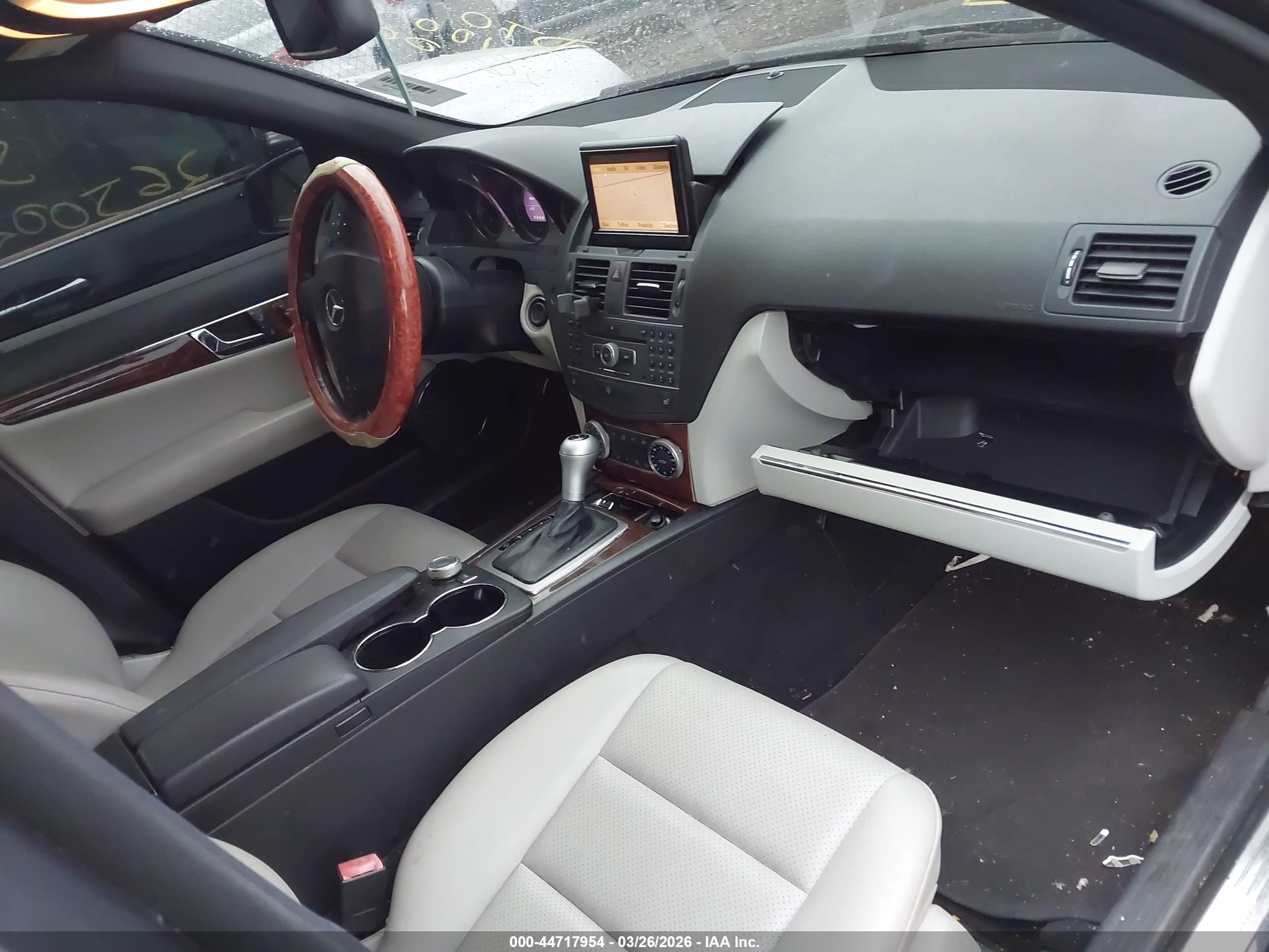 2011 Mercedes-benz C 300 Luxury 4matic/sport 4matic Gray vin: WDDGF8BB4BF527569