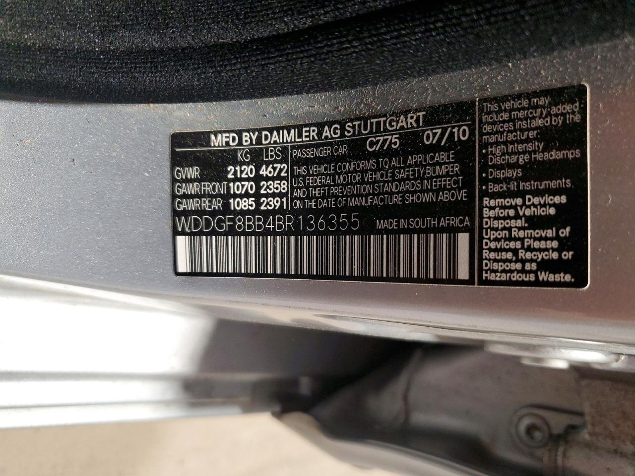 2011 Mercedes-benz C 300 4matic Silver vin: WDDGF8BB4BR136355