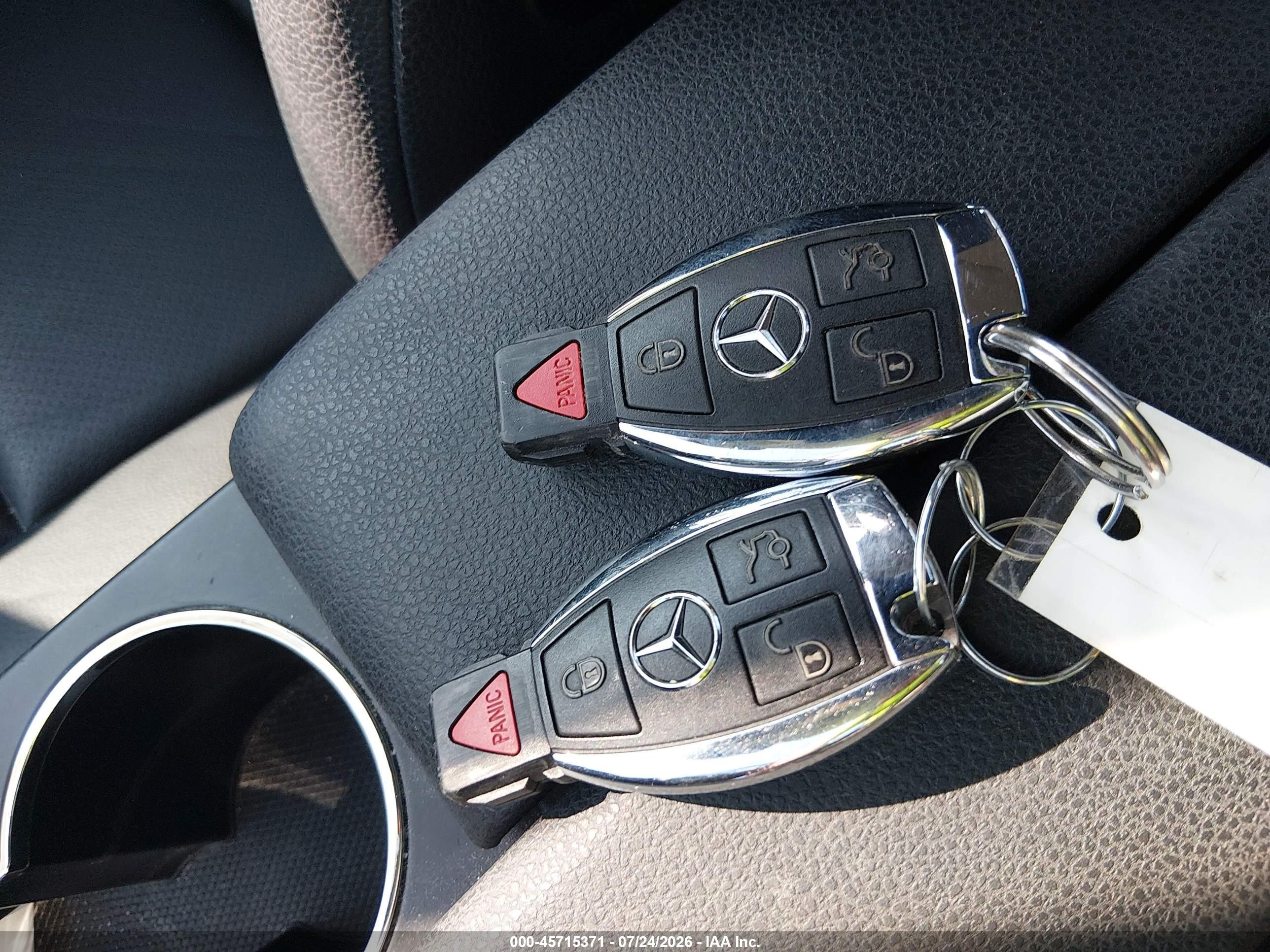 2011 Mercedes-benz C 300 Luxury 4matic/sport 4matic Gray vin: WDDGF8BB4BR160641