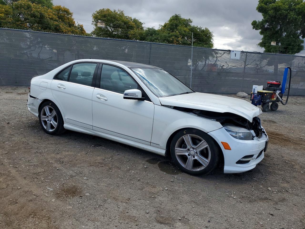 2011 Mercedes-benz C 300 4matic White vin: WDDGF8BB4BR170862