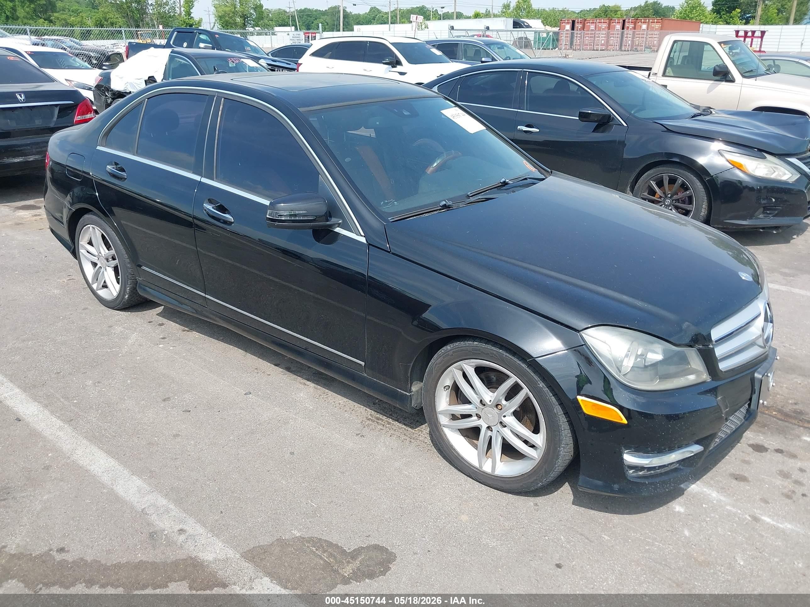 2012 Mercedes-benz C 300 Sport 4matic Black vin: WDDGF8BB4CA722702