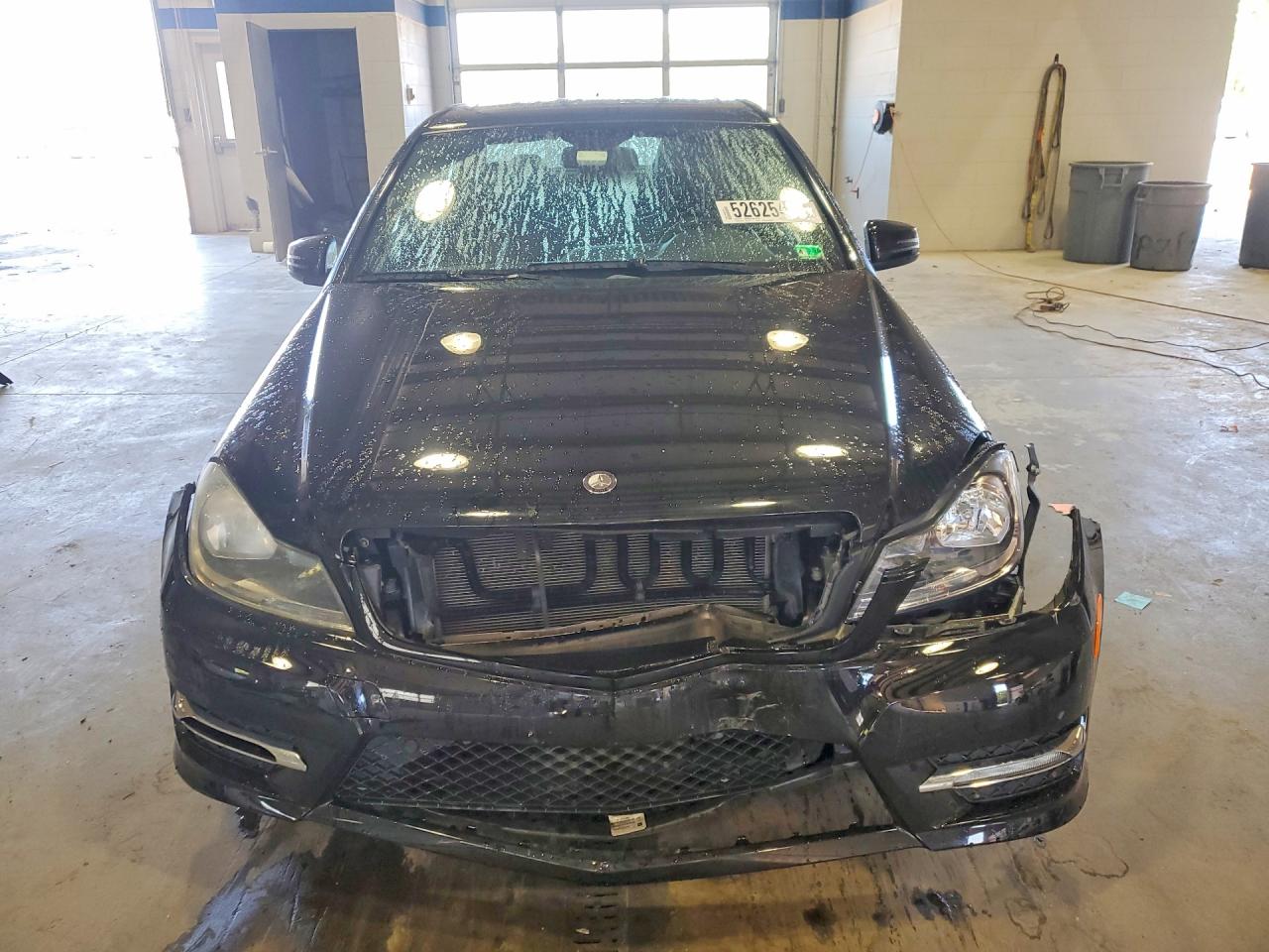2012 Mercedes-benz C 300 4matic Black vin: WDDGF8BB4CR228888