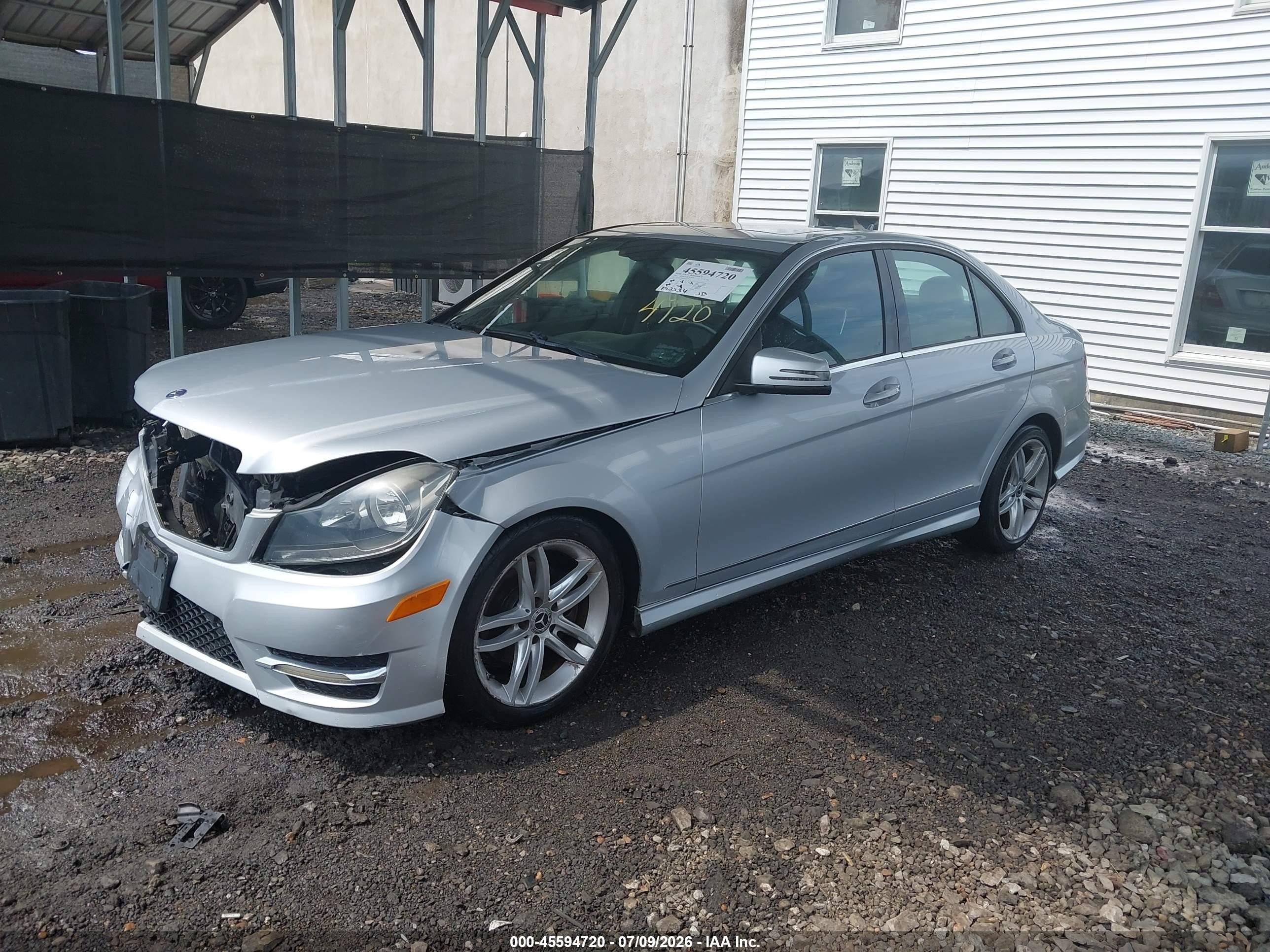 2012 Mercedes-benz C 300 Sport 4matic Silver vin: WDDGF8BB4CR229233