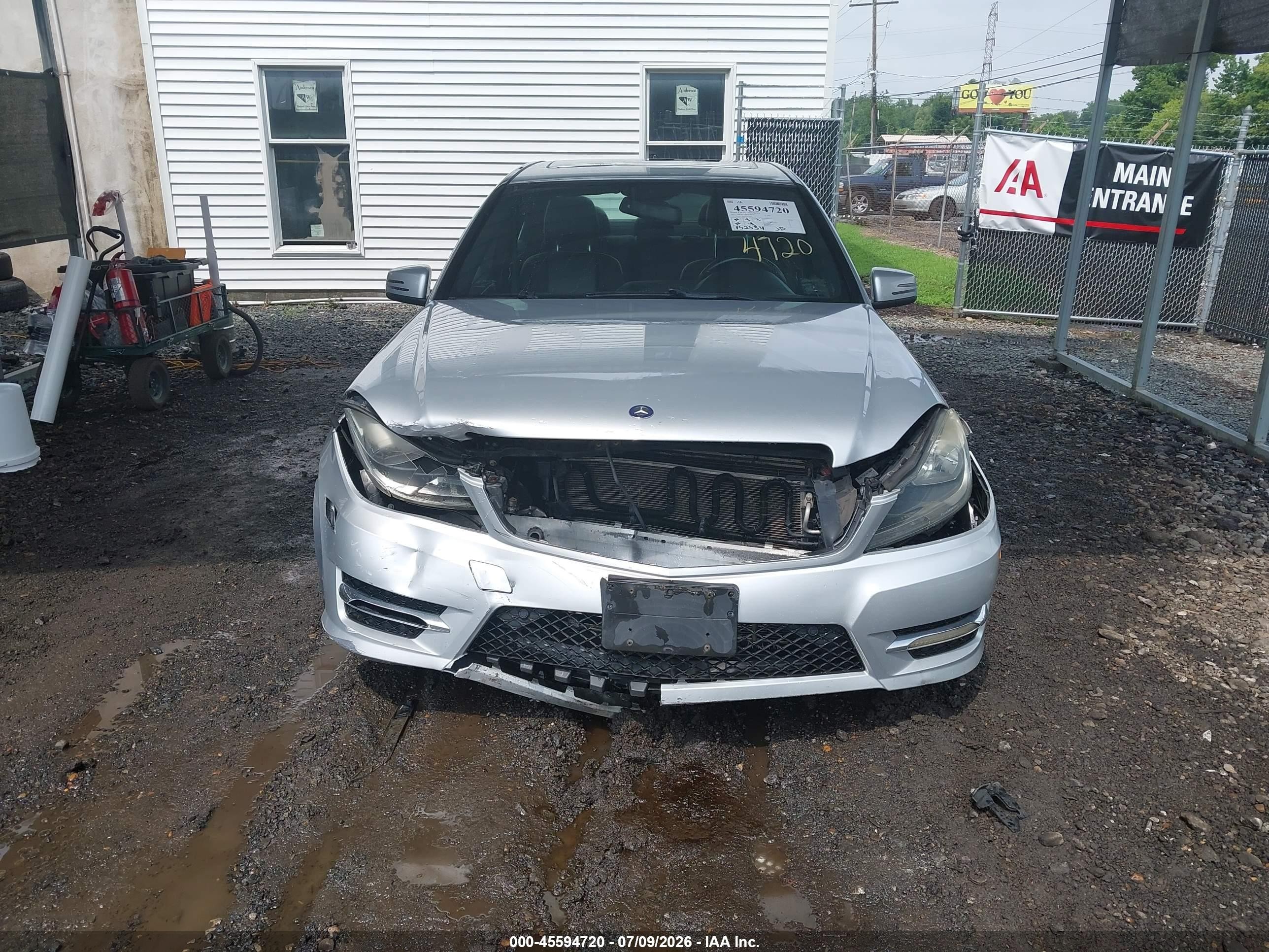 2012 Mercedes-benz C 300 Sport 4matic Silver vin: WDDGF8BB4CR229233