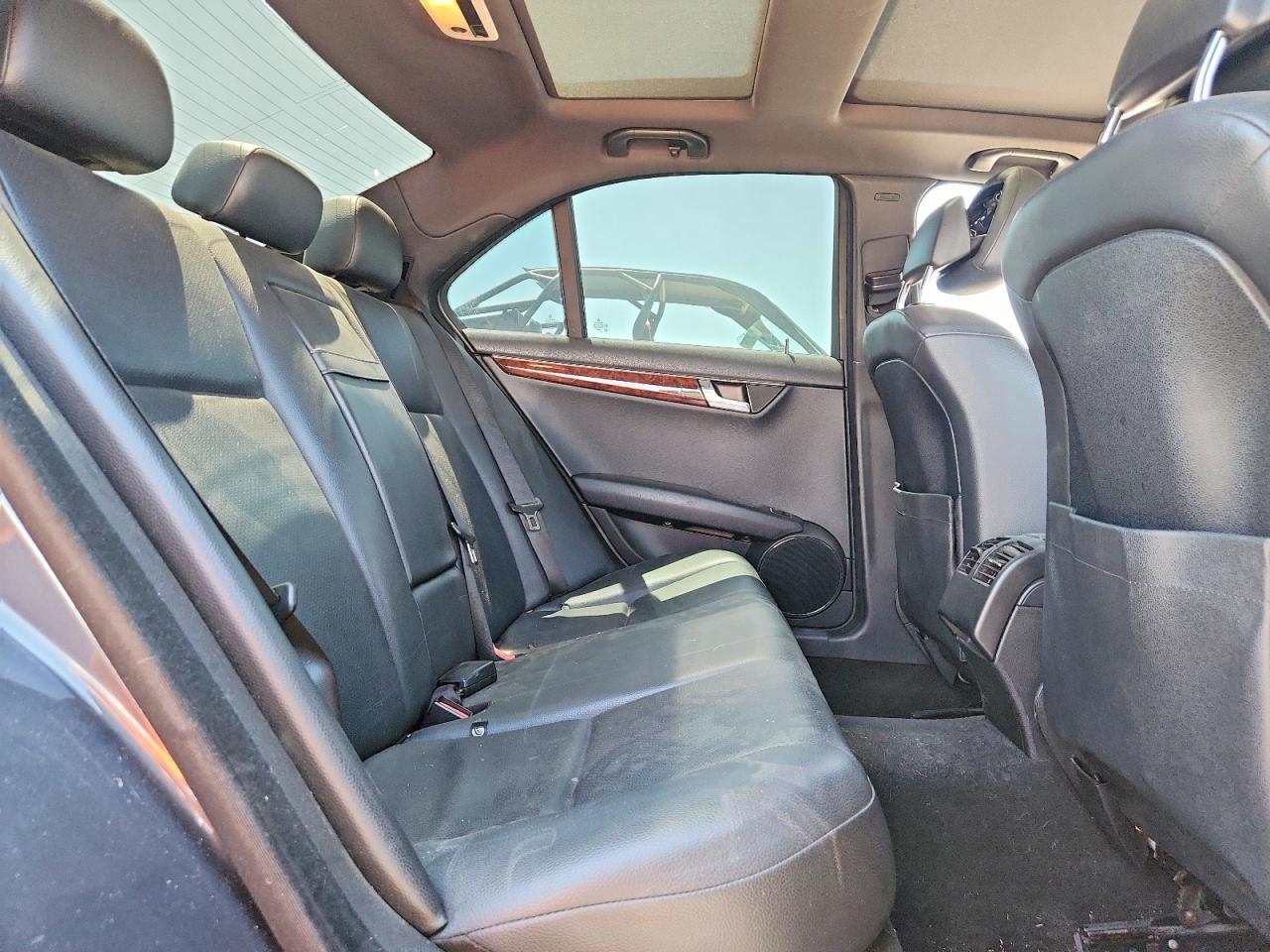 2010 Mercedes-benz C-class C300 4matic Gray vin: WDDGF8BB5AF415085