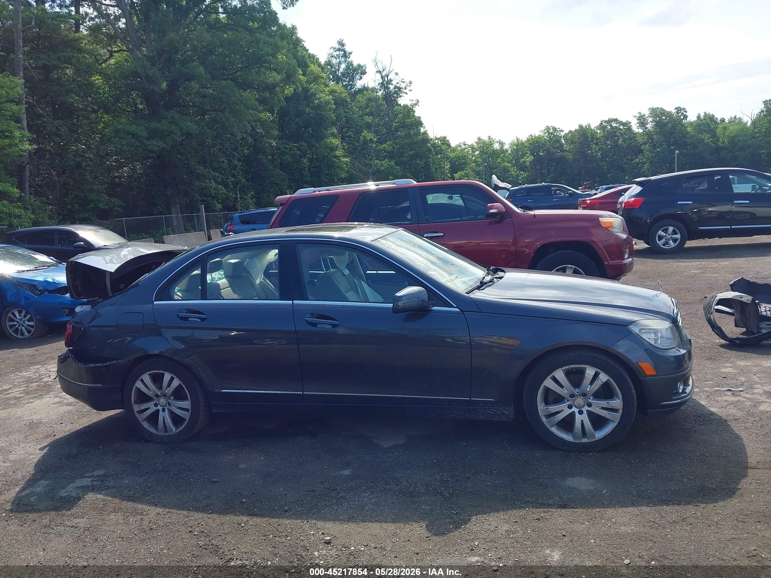 2010 Mercedes-benz C 300 Luxury 4matic Gray vin: WDDGF8BB5AF466067