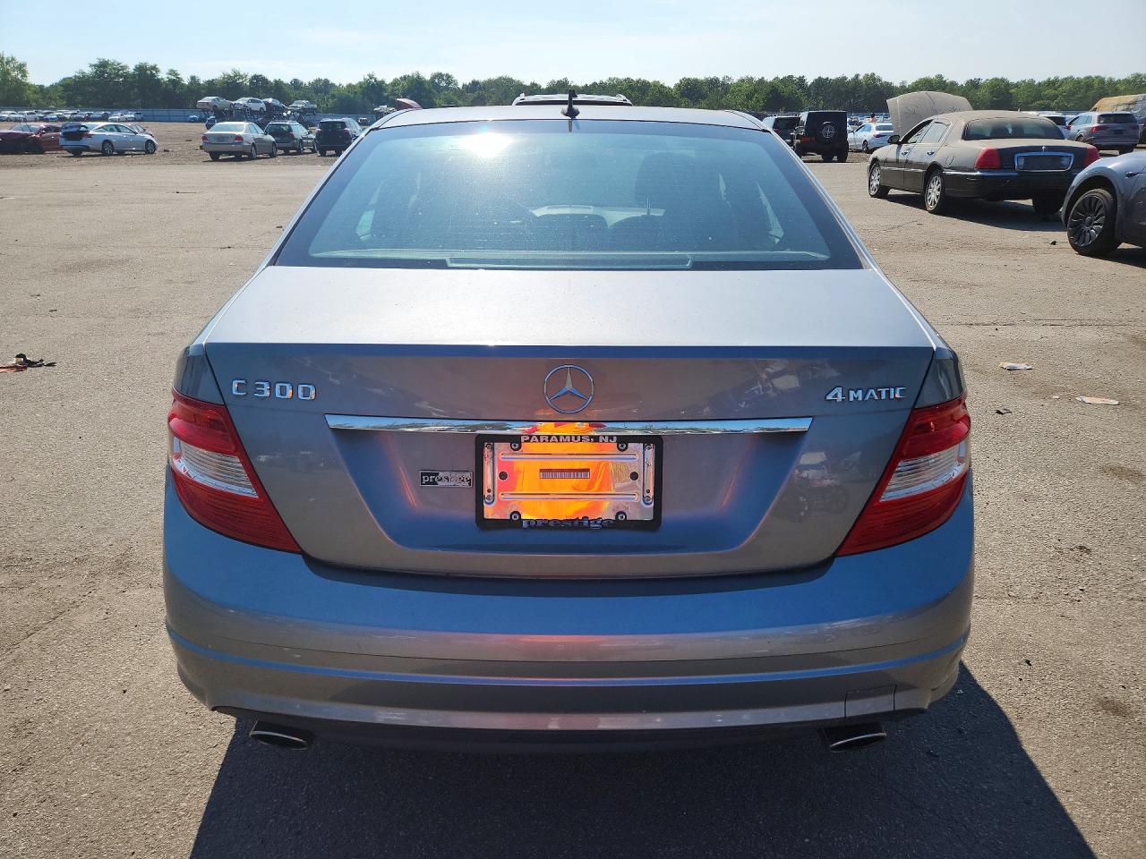2011 Mercedes-benz C 300 4matic Silver vin: WDDGF8BB5BR159532