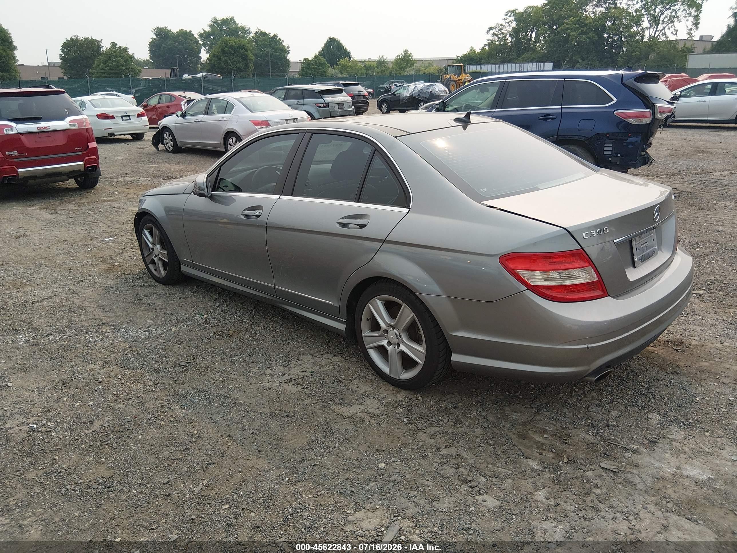 2011 Mercedes-benz C 300 Sport 4matic Silver vin: WDDGF8BB5BR164858