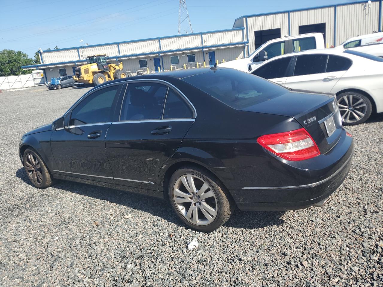2011 Mercedes-benz C 300 4matic Черный vin: WDDGF8BB5BR167968 Damage: Left Rear Door, Dent(S) W/ Paint Dmg, 10 To 11 Inches