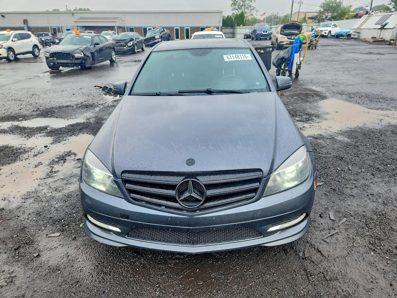 2011 Mercedes-benz C 300 4matic Charcoal vin: WDDGF8BB5BR186780
