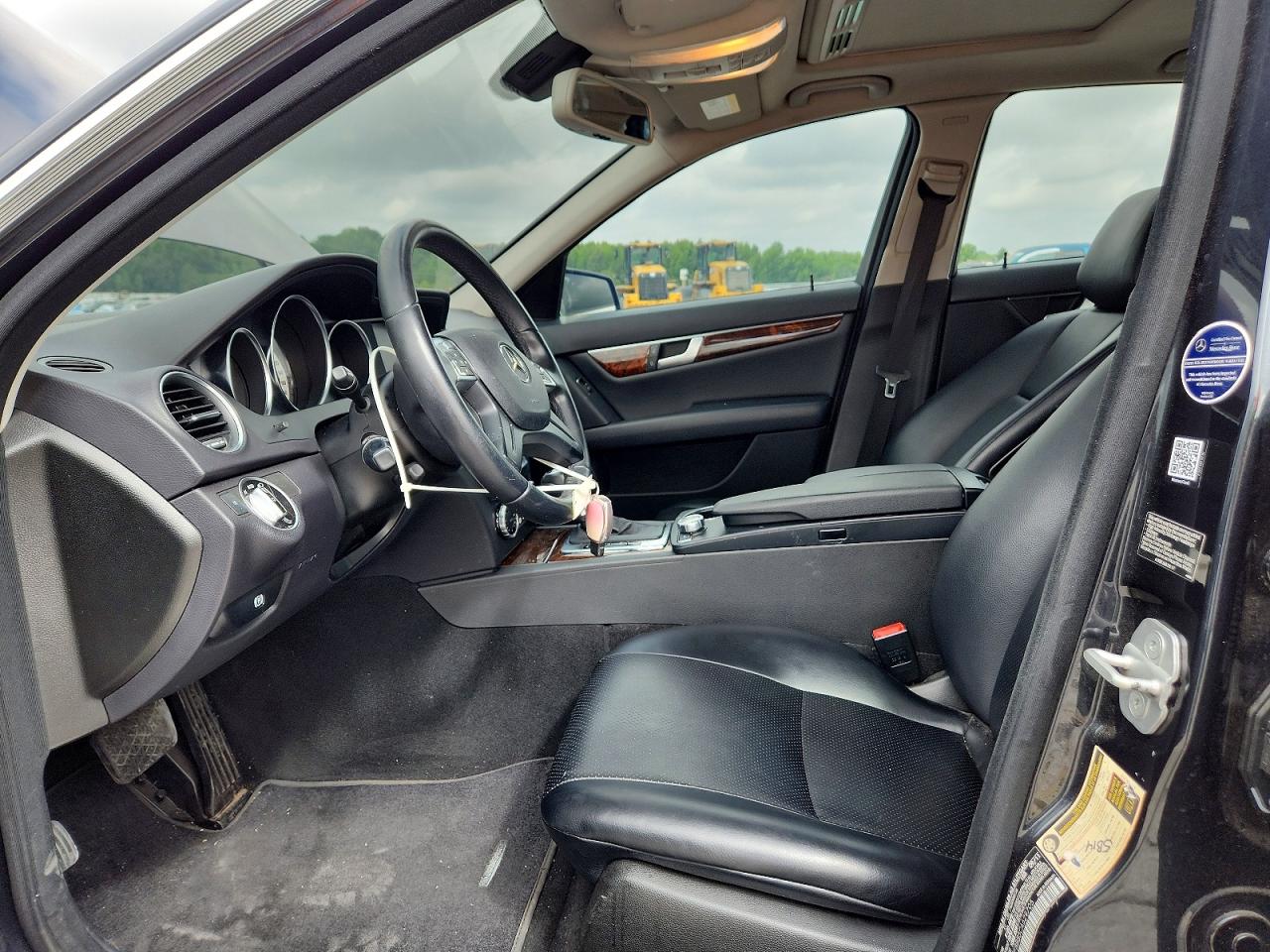 2012 Mercedes-benz C 300 4matic Черный vin: WDDGF8BB5CA629705