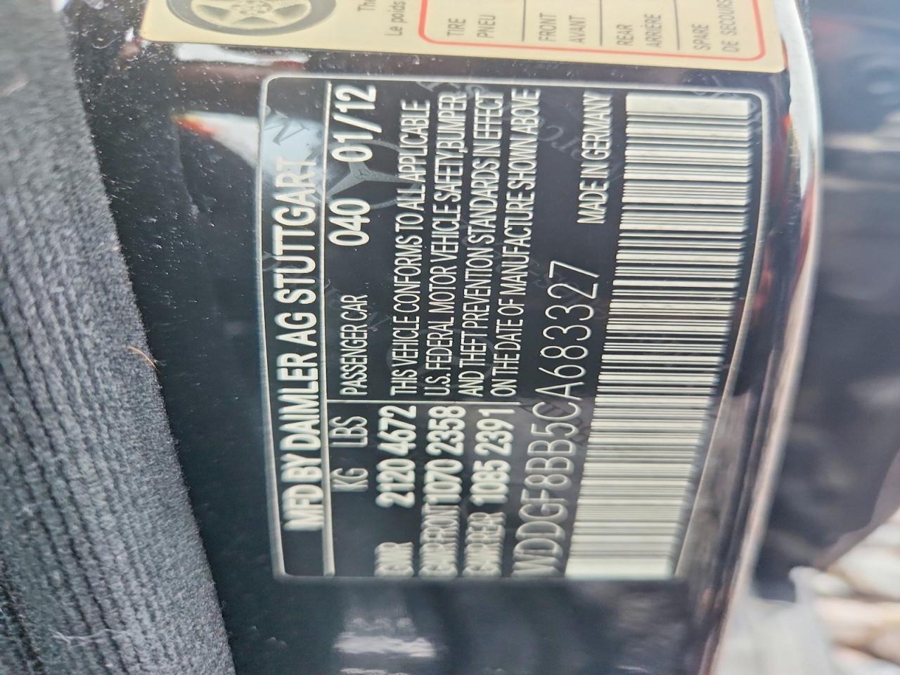 2012 Mercedes-benz C 300 4matic Black vin: WDDGF8BB5CA683327