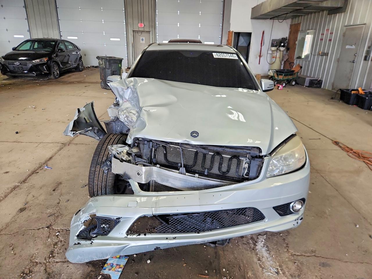 2010 Mercedes-benz C 300 4matic Silver vin: WDDGF8BB6AF474629