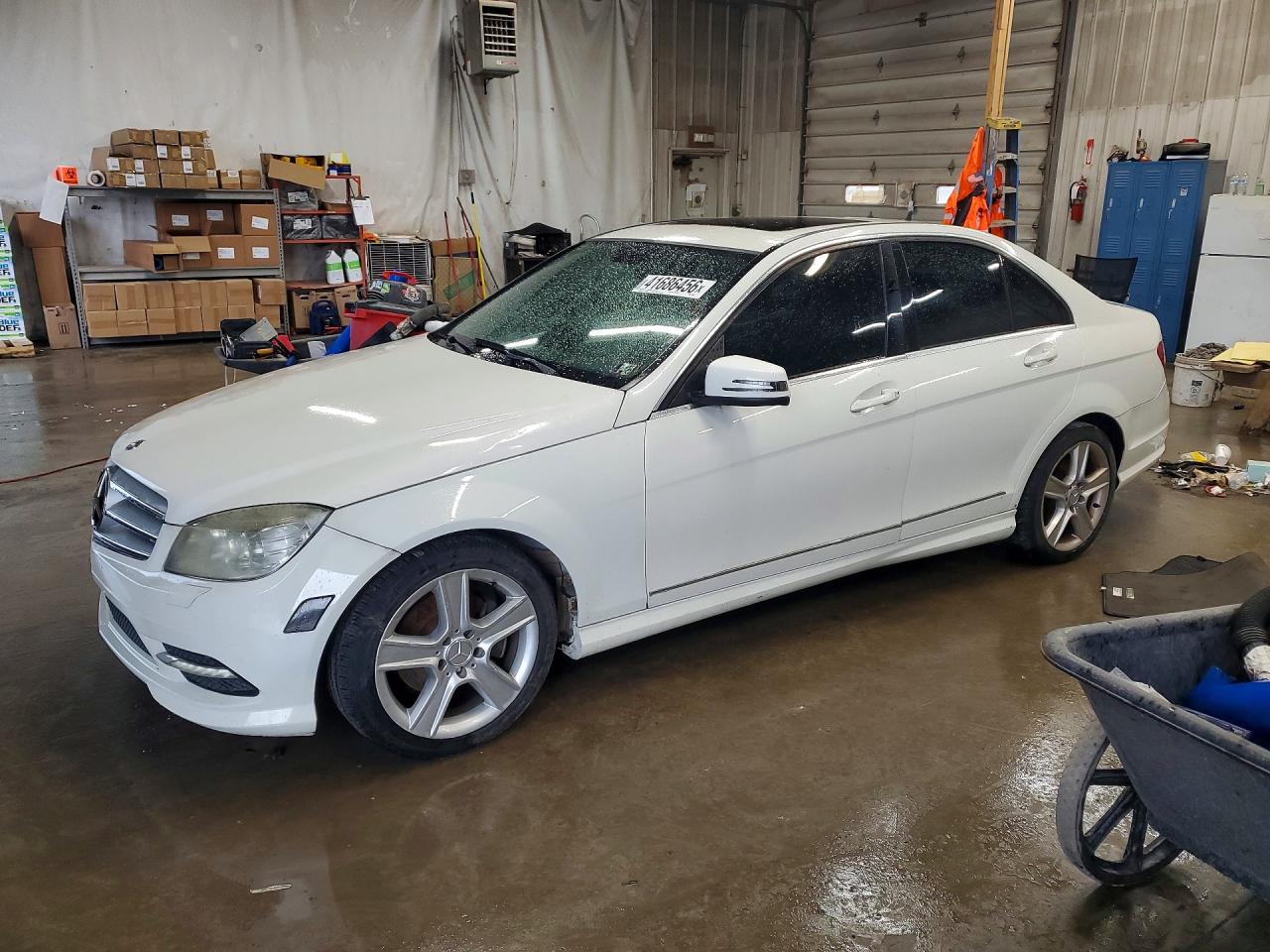 2010 Mercedes-benz C 300 4matic White vin: WDDGF8BB6AR088081