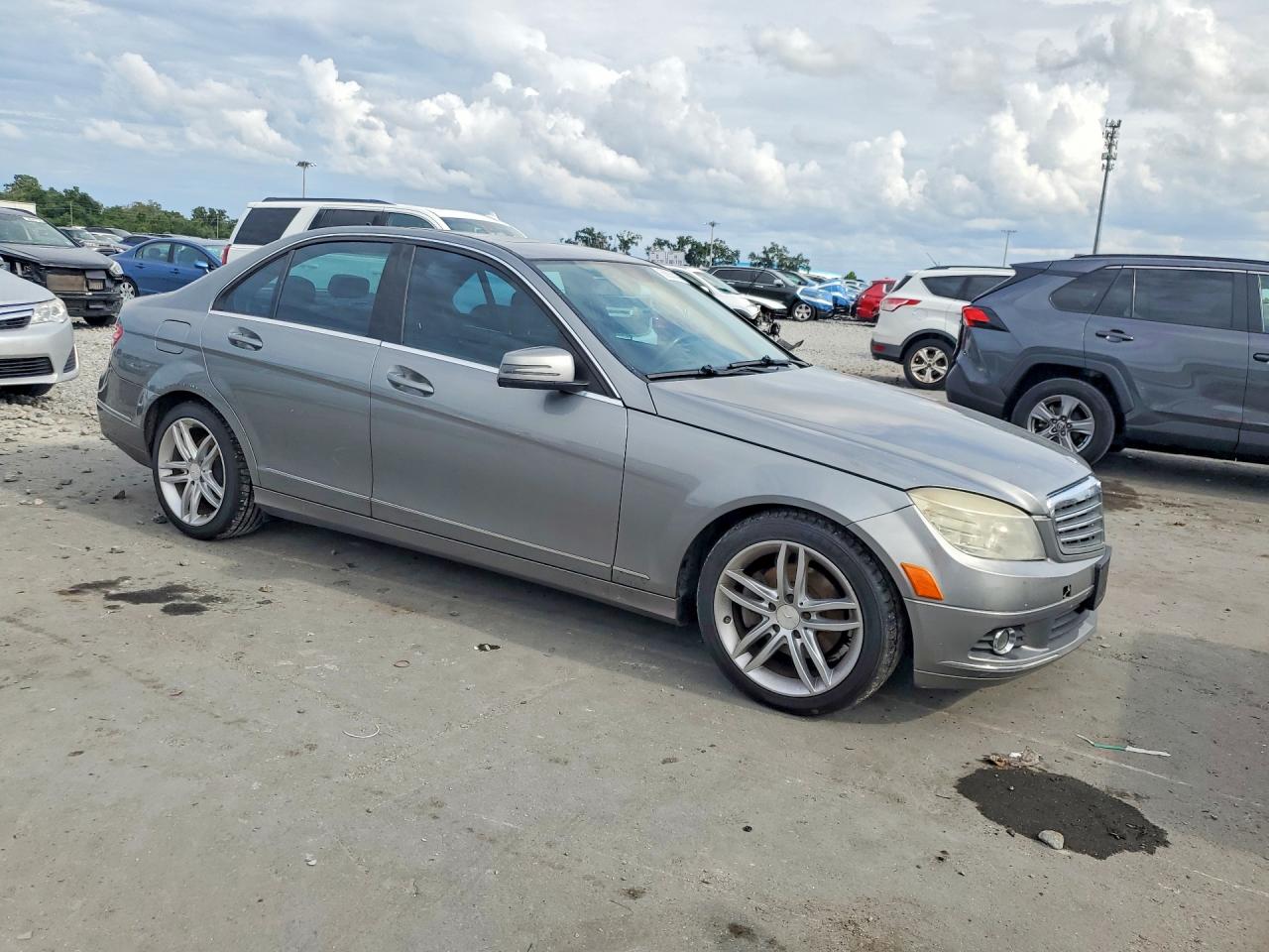2010 Mercedes-benz C 300 4matic Silver vin: WDDGF8BB6AR092342