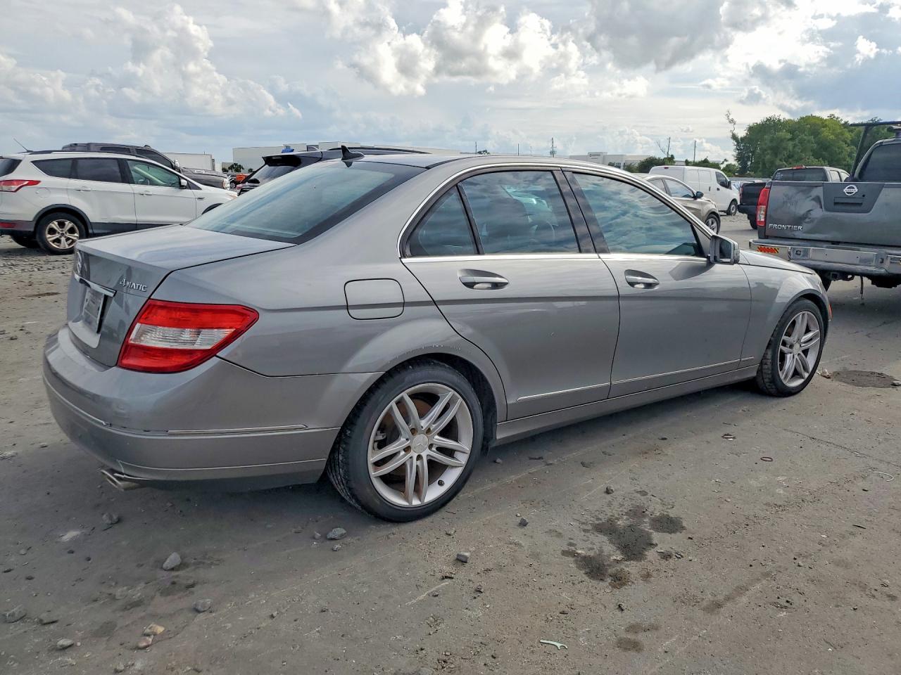 2010 Mercedes-benz C 300 4matic Silver vin: WDDGF8BB6AR092342