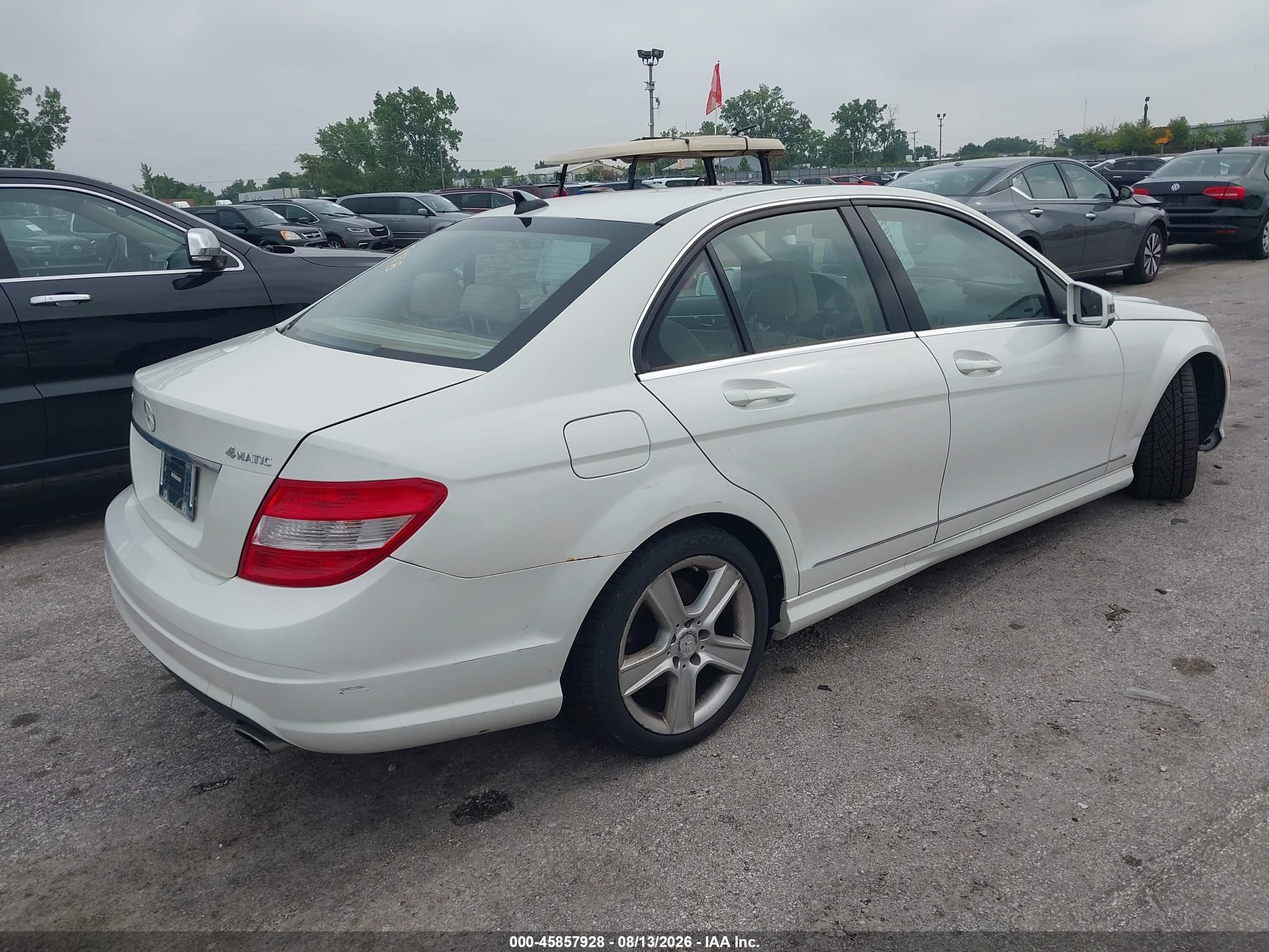 2010 Mercedes-benz C 300 Sport 4matic White vin: WDDGF8BB6AR125176