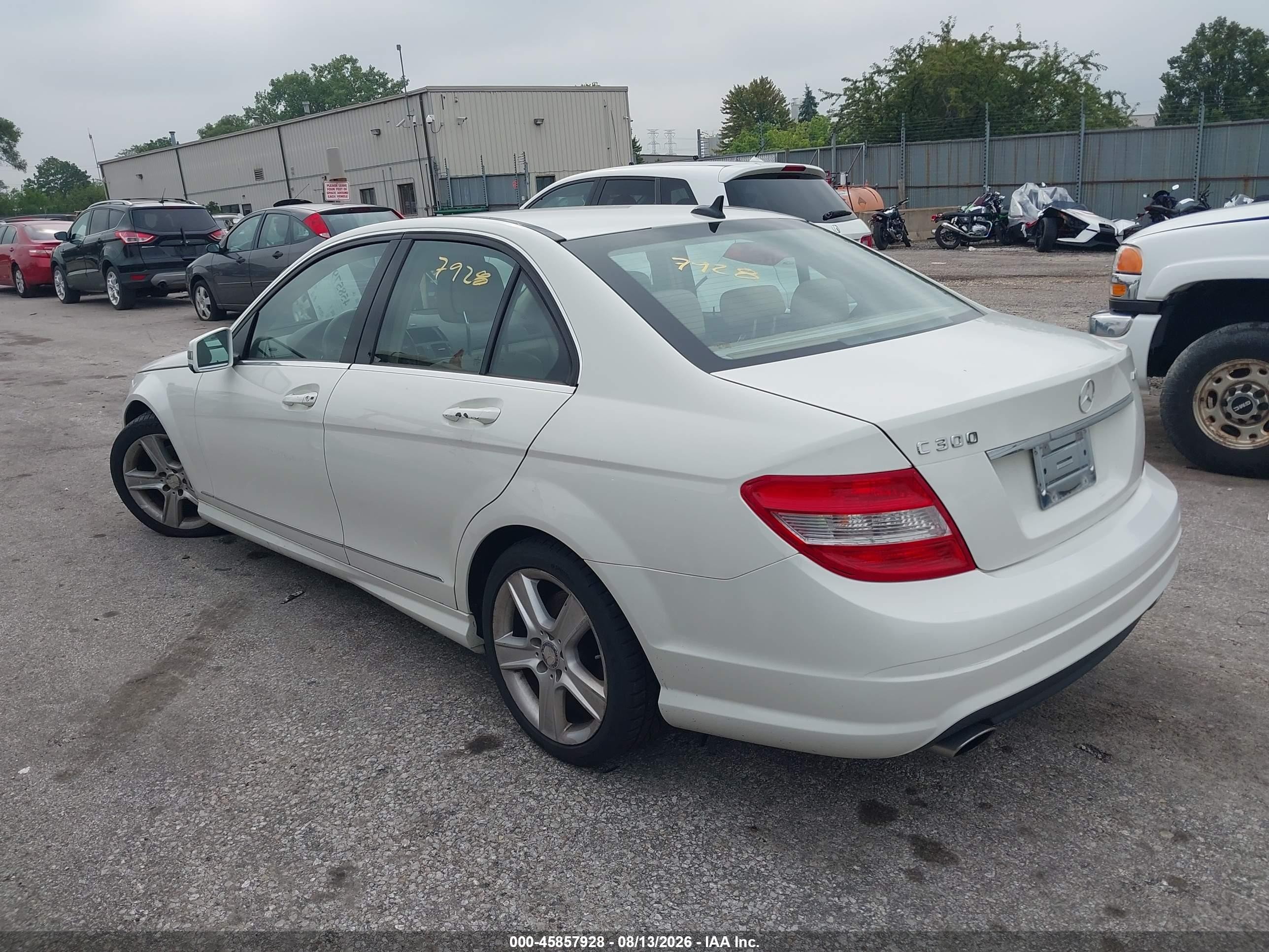 2010 Mercedes-benz C 300 Sport 4matic White vin: WDDGF8BB6AR125176
