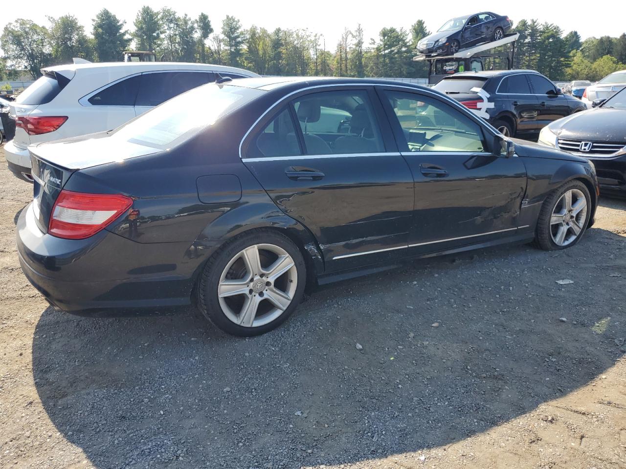 2011 Mercedes-benz C Class Черный vin: WDDGF8BB6BF645929