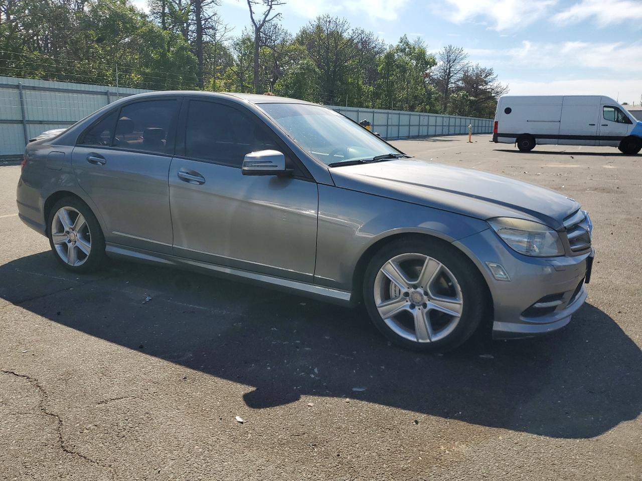2011 Mercedes-benz C 300 4matic Silver vin: WDDGF8BB6BR148751