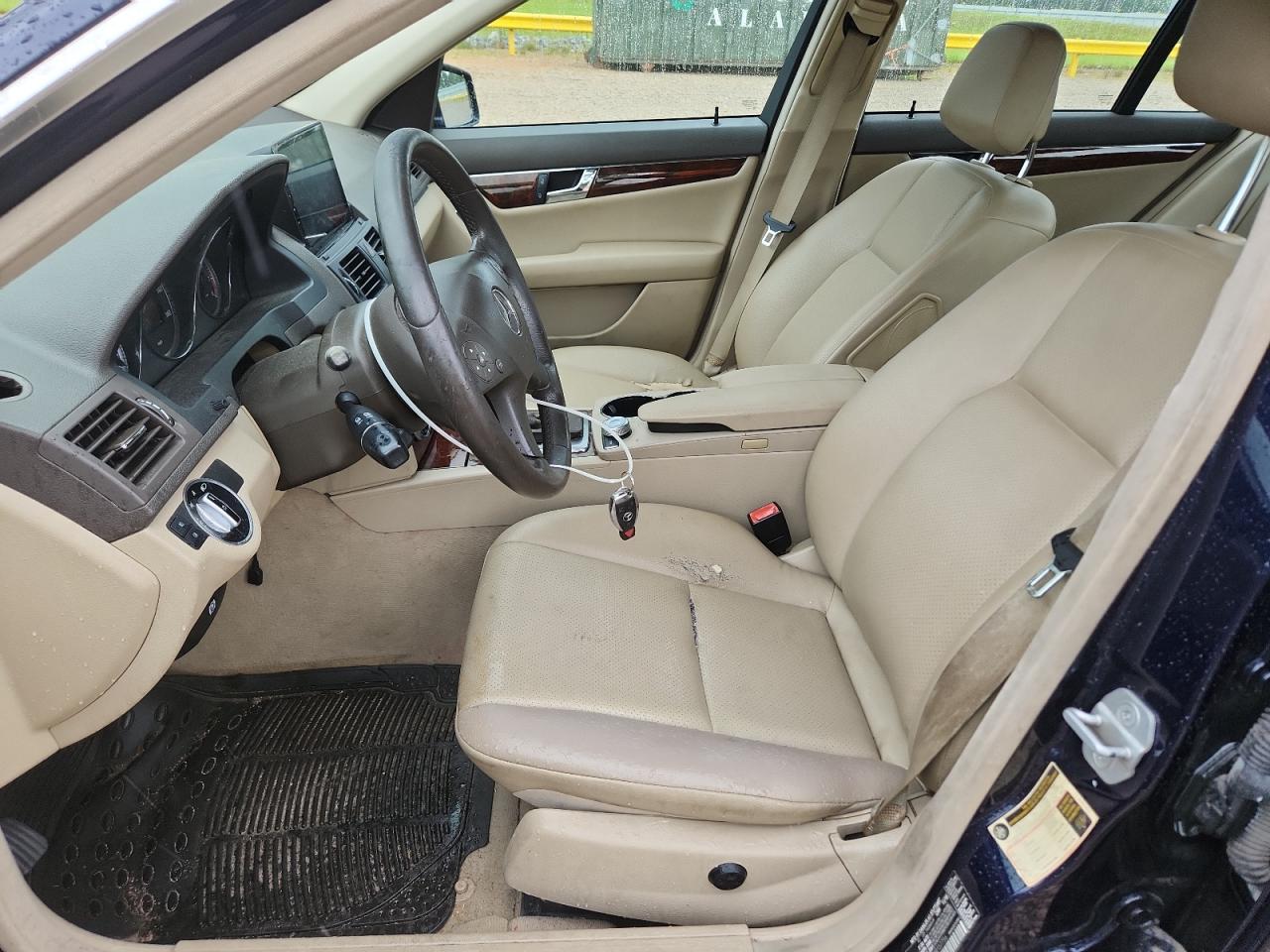 2011 Mercedes-benz C 300 4matic Blue vin: WDDGF8BB6BR157756