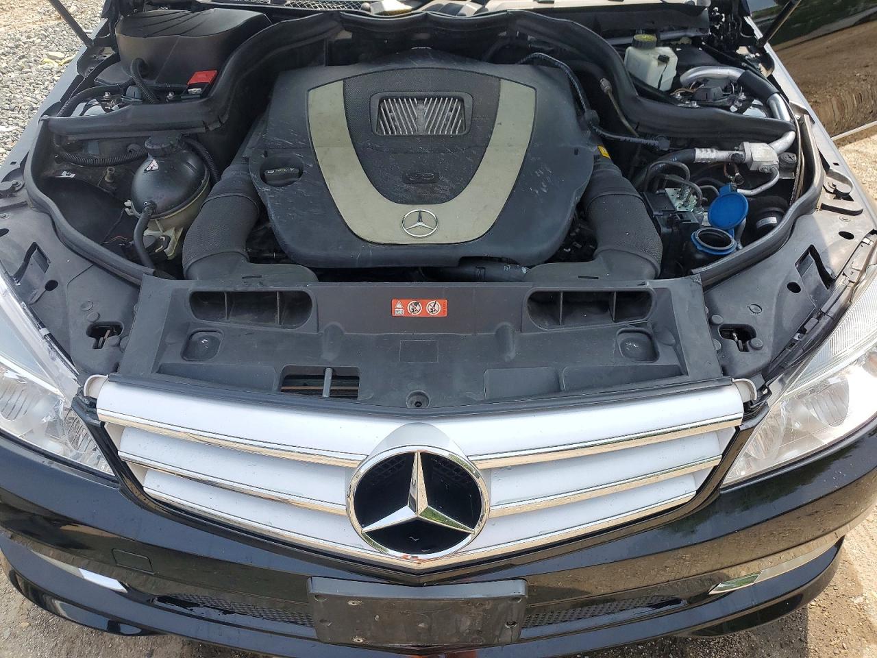 2011 Mercedes-benz C 300 4matic Черный vin: WDDGF8BB6BR175982