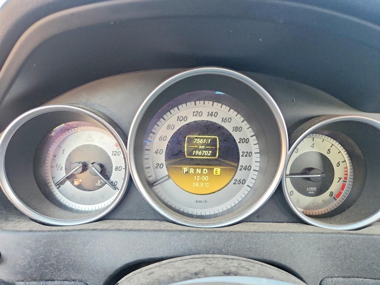 2012 Mercedes-benz C 300 4matic Gray vin: WDDGF8BB6CA601931