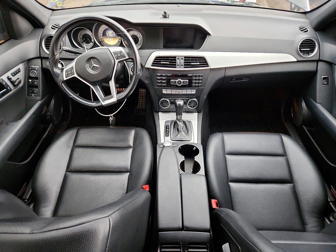 2012 Mercedes-benz C 300 4matic Black vin: WDDGF8BB6CA602576