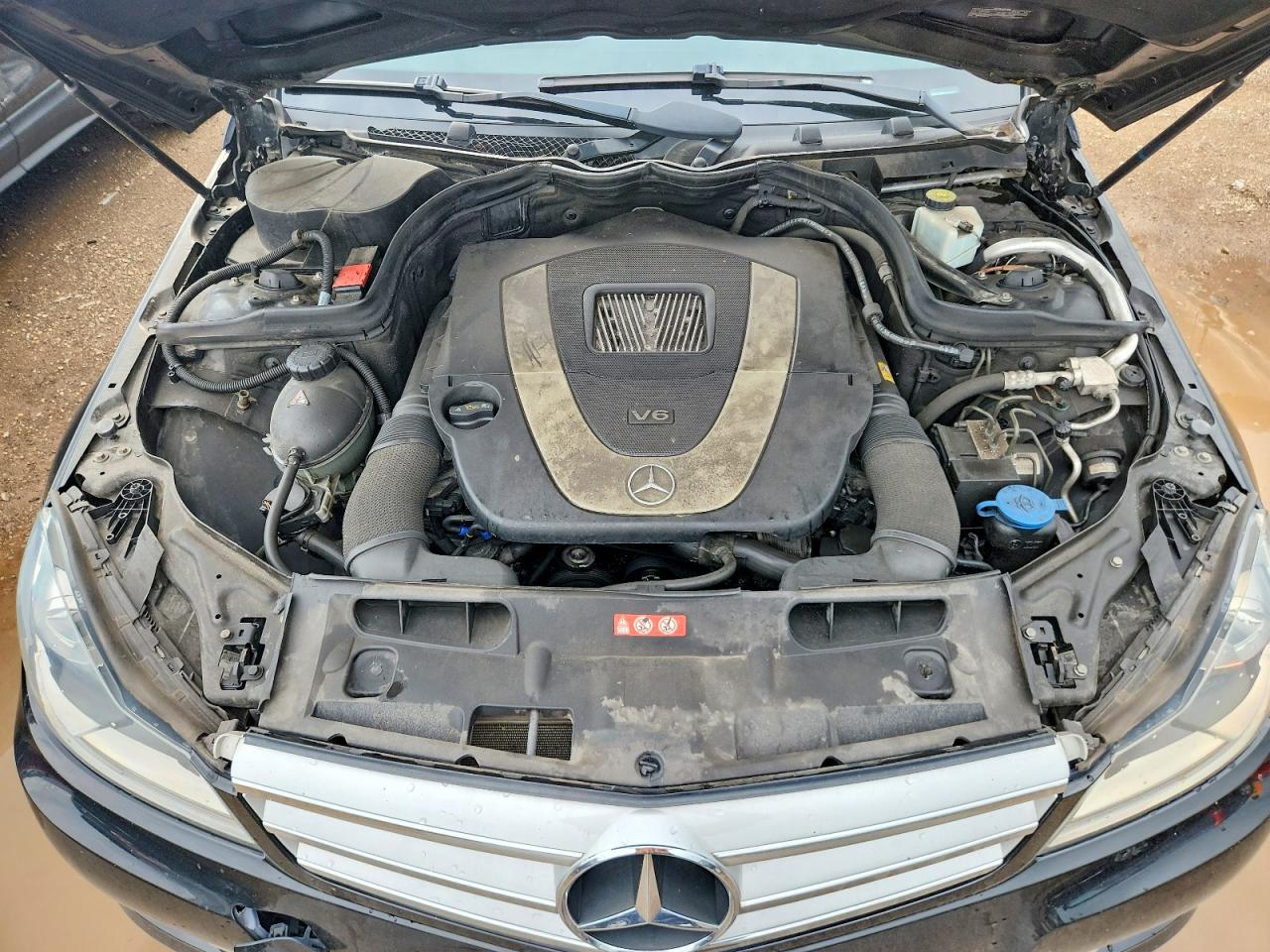 2012 Mercedes-benz C 300 4matic Black vin: WDDGF8BB6CA602576