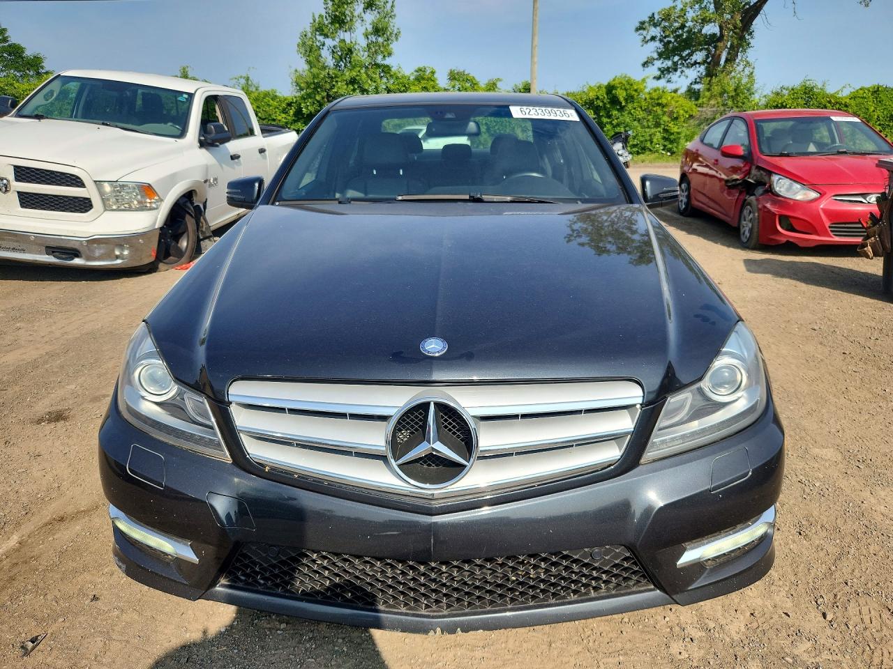 2012 Mercedes-benz C 300 4matic Black vin: WDDGF8BB6CA719607