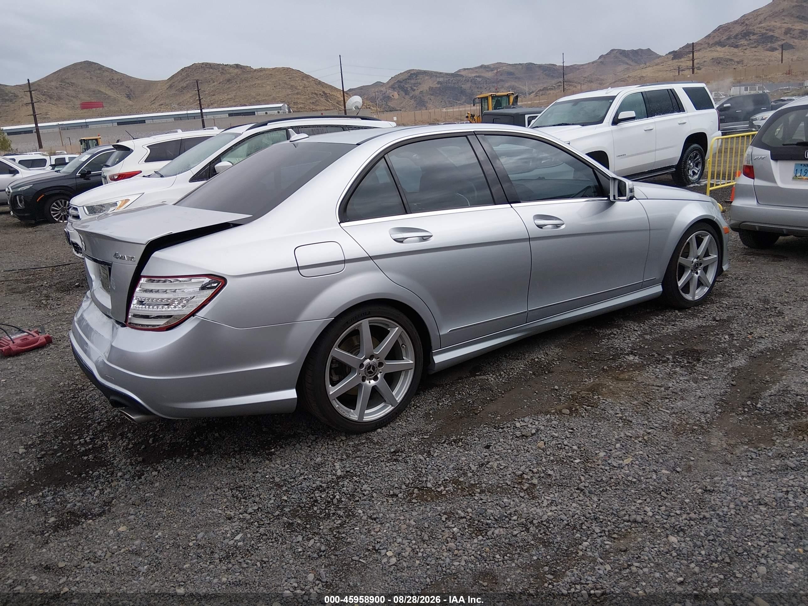 2012 Mercedes-benz C 300 Sport 4matic Silver vin: WDDGF8BB6CR209405