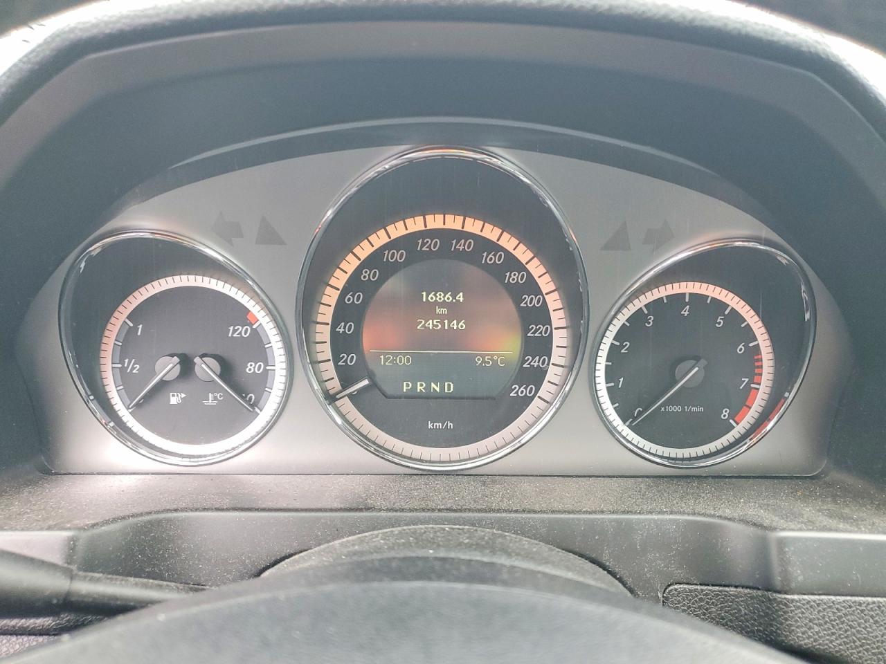 2010 Mercedes-benz C 300 4matic Серебряный vin: WDDGF8BB7AF418067