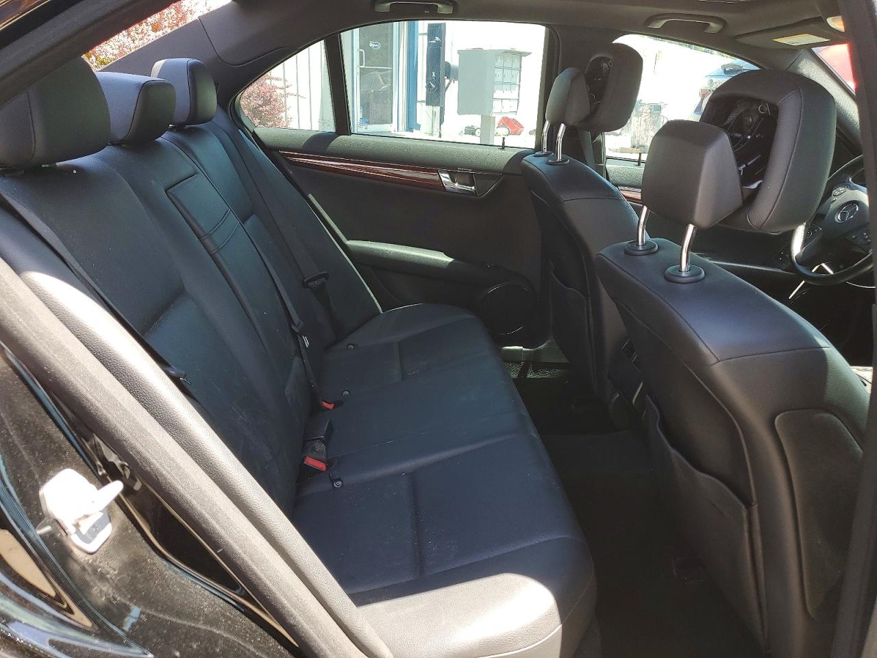 2010 Mercedes-benz C 300 4matic Black vin: WDDGF8BB7AF446595