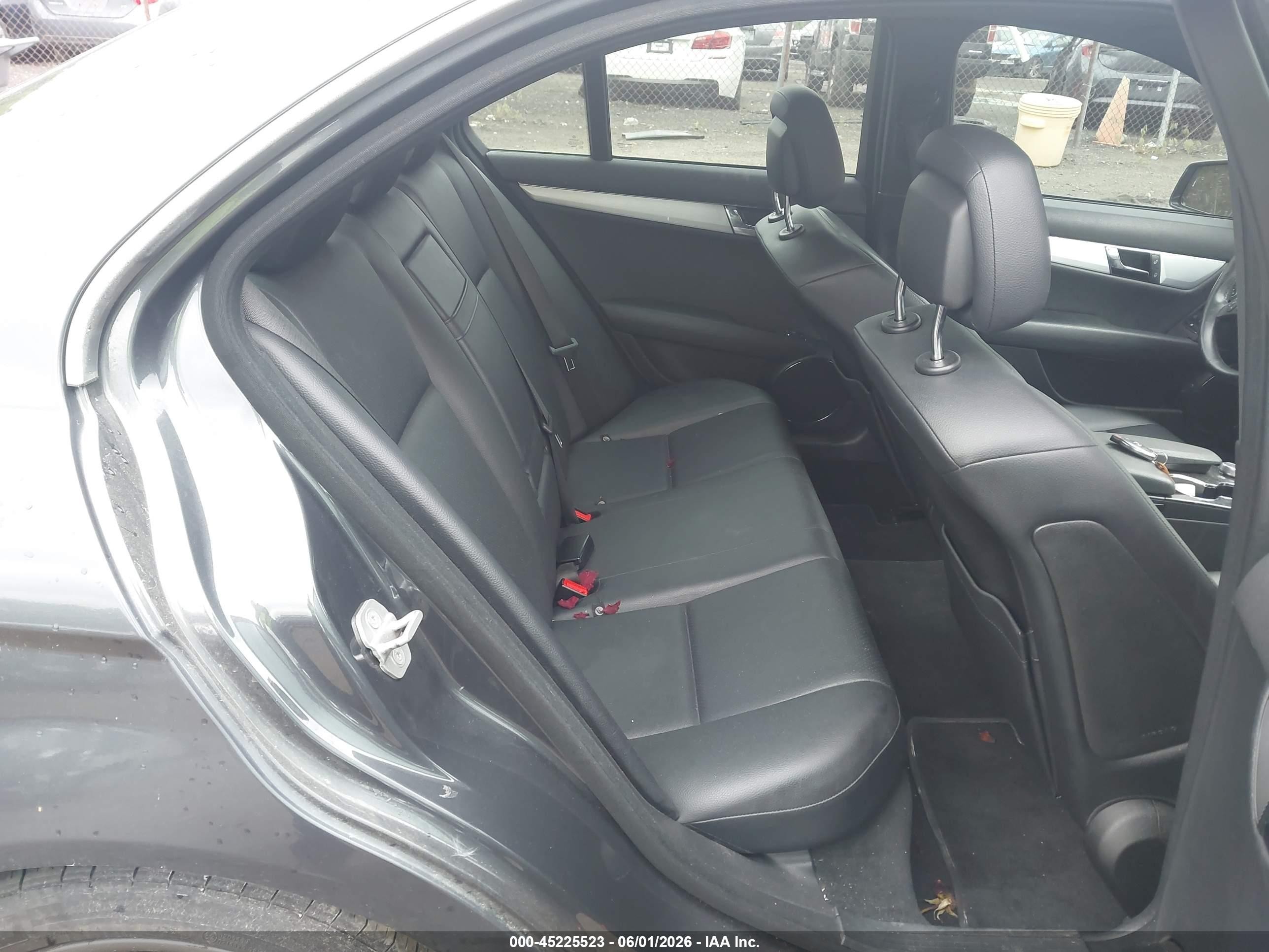 2010 Mercedes-benz C 300 Luxury 4matic/sport 4matic Gray vin: WDDGF8BB7AF480603