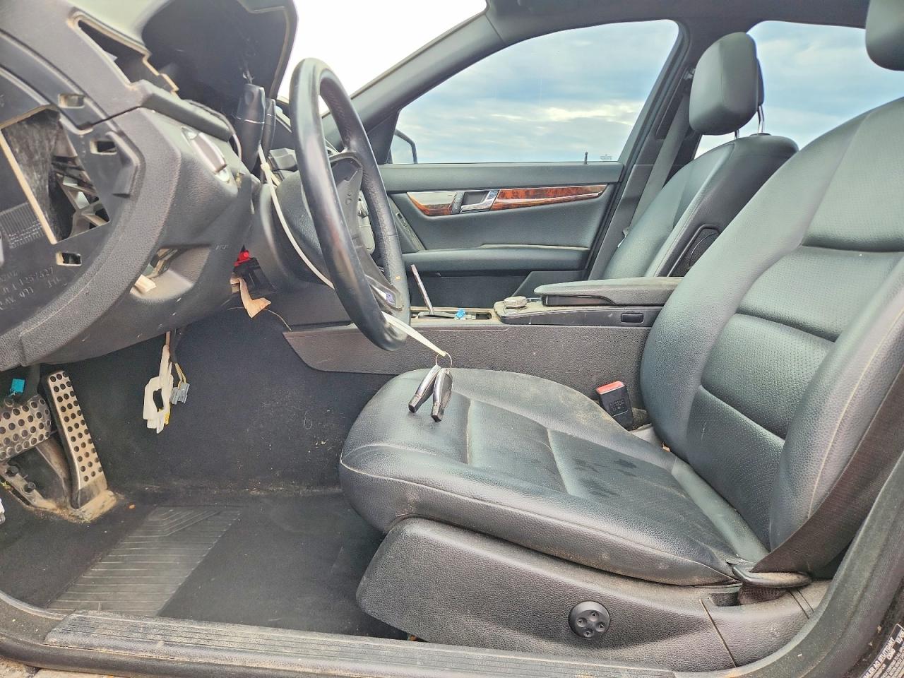 2010 Mercedes-benz C 300 4matic Black vin: WDDGF8BB7AR108743