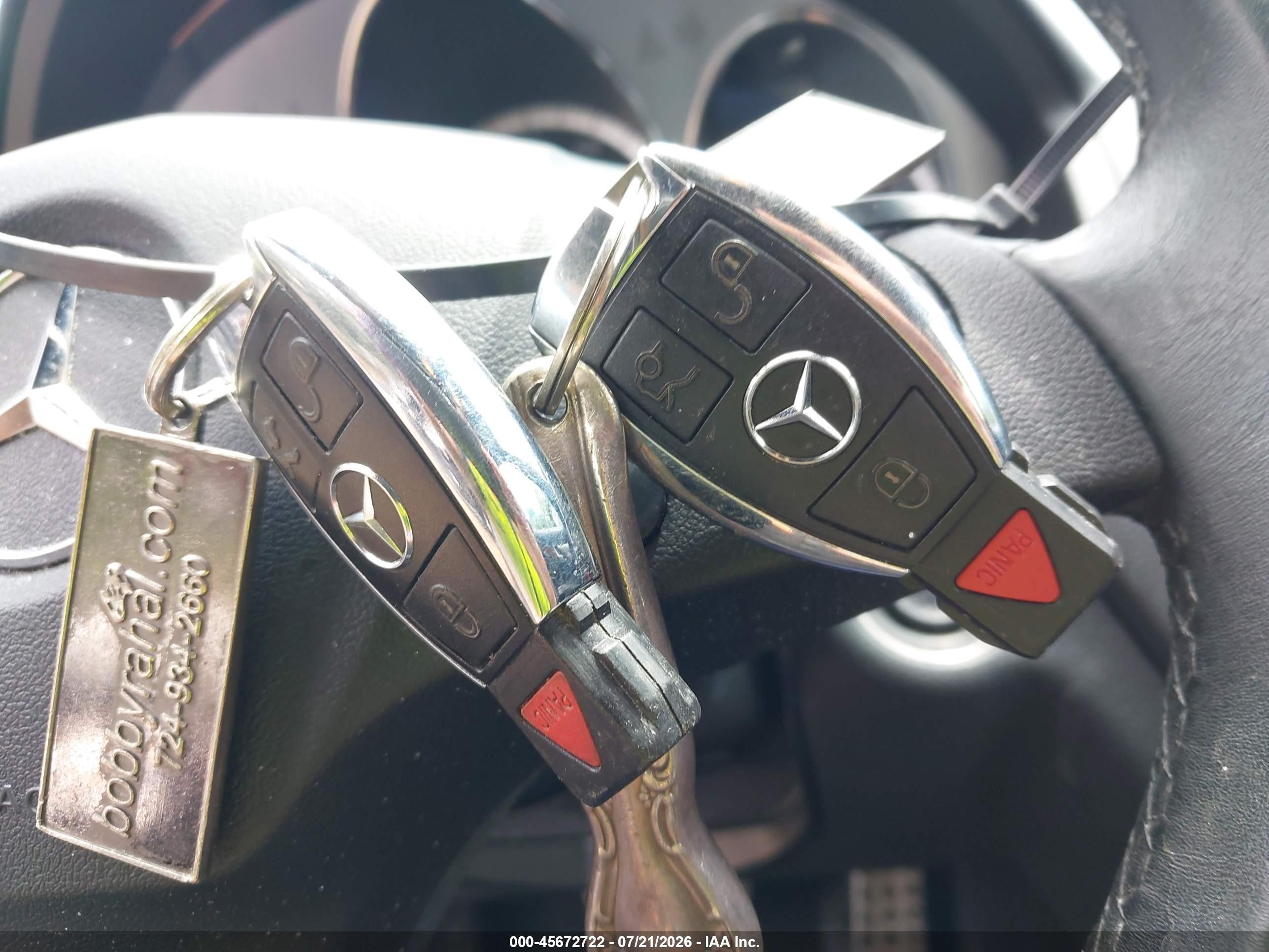 2010 Mercedes-benz C 300 Luxury 4matic/sport 4matic Black vin: WDDGF8BB7AR111187