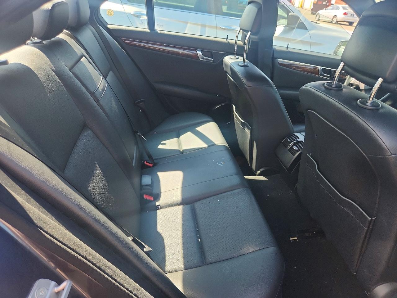 2010 Mercedes-benz C 300 4matic Gray vin: WDDGF8BB7AR123341