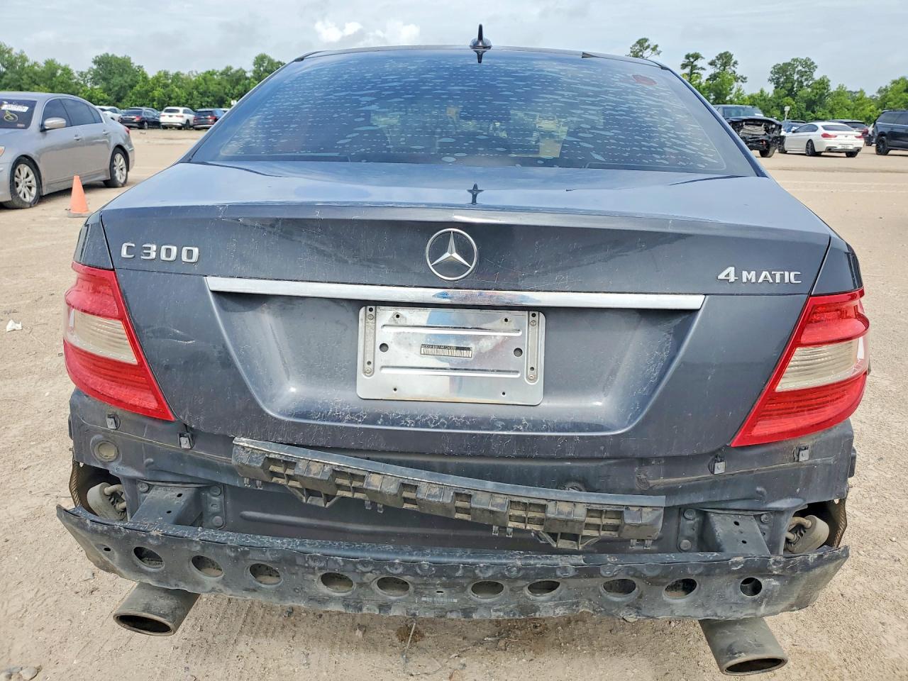 2010 Mercedes-benz C 300 4matic Black vin: WDDGF8BB7AR124330