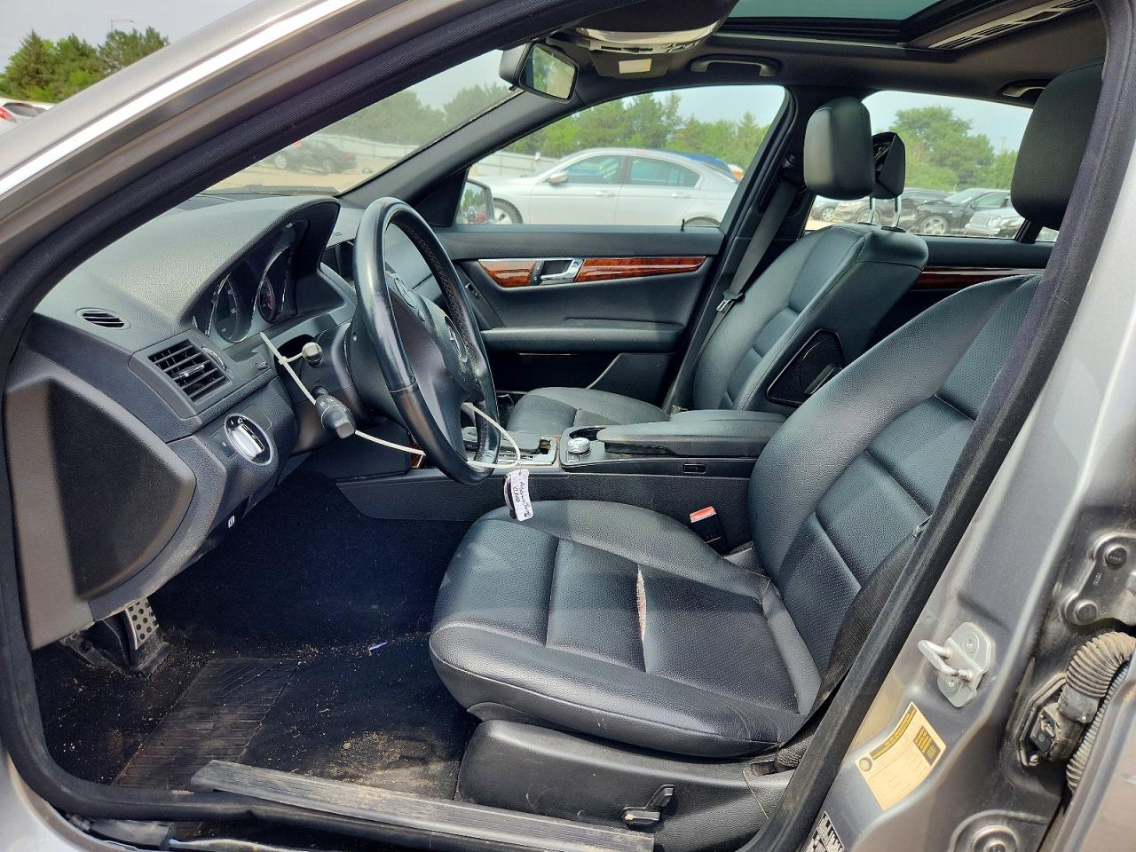 2011 Mercedes-benz C 300 4matic Silver vin: WDDGF8BB7BR133630
