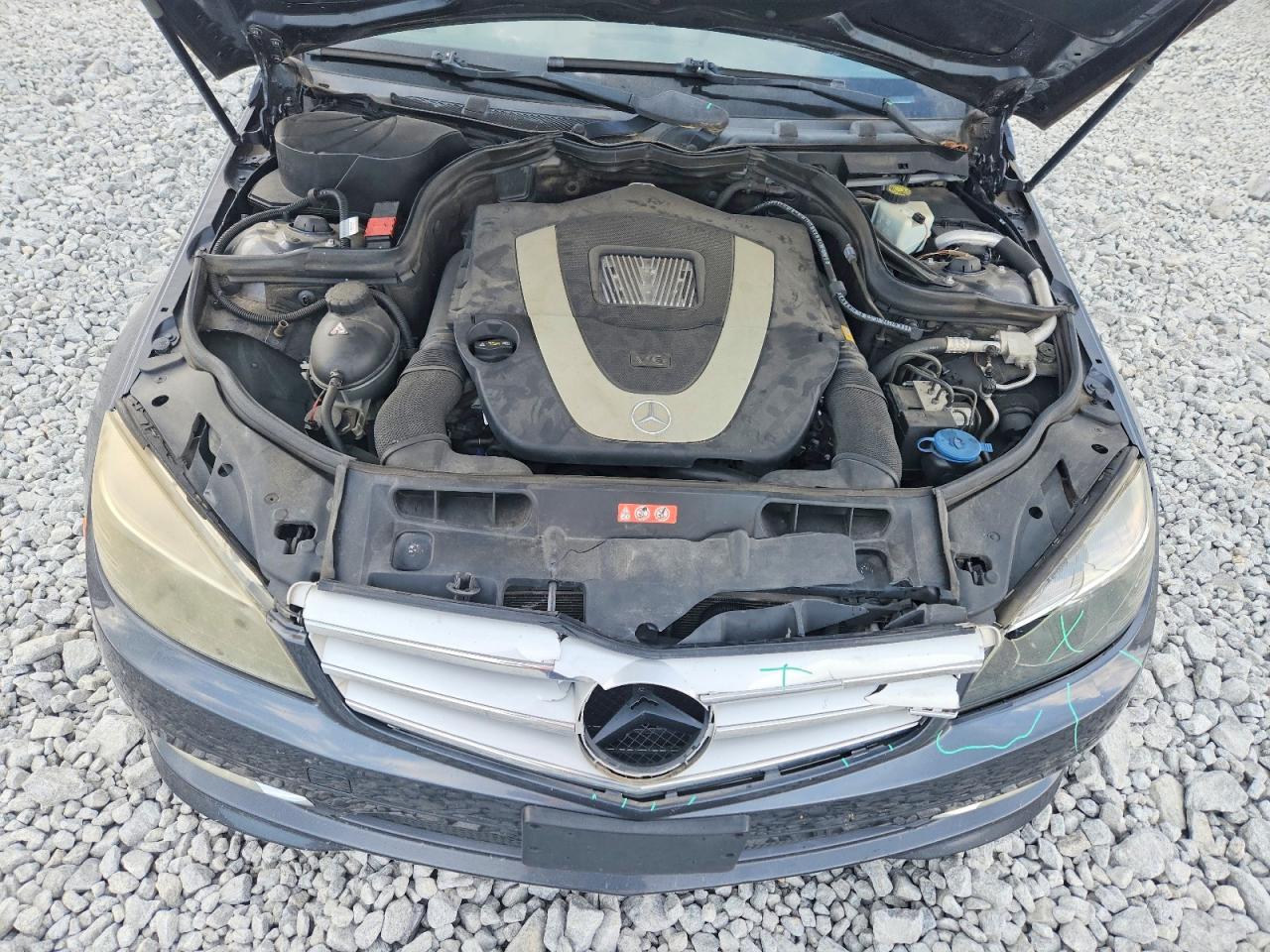 2011 Mercedes-benz C 300 4matic Gray vin: WDDGF8BB7BR141985