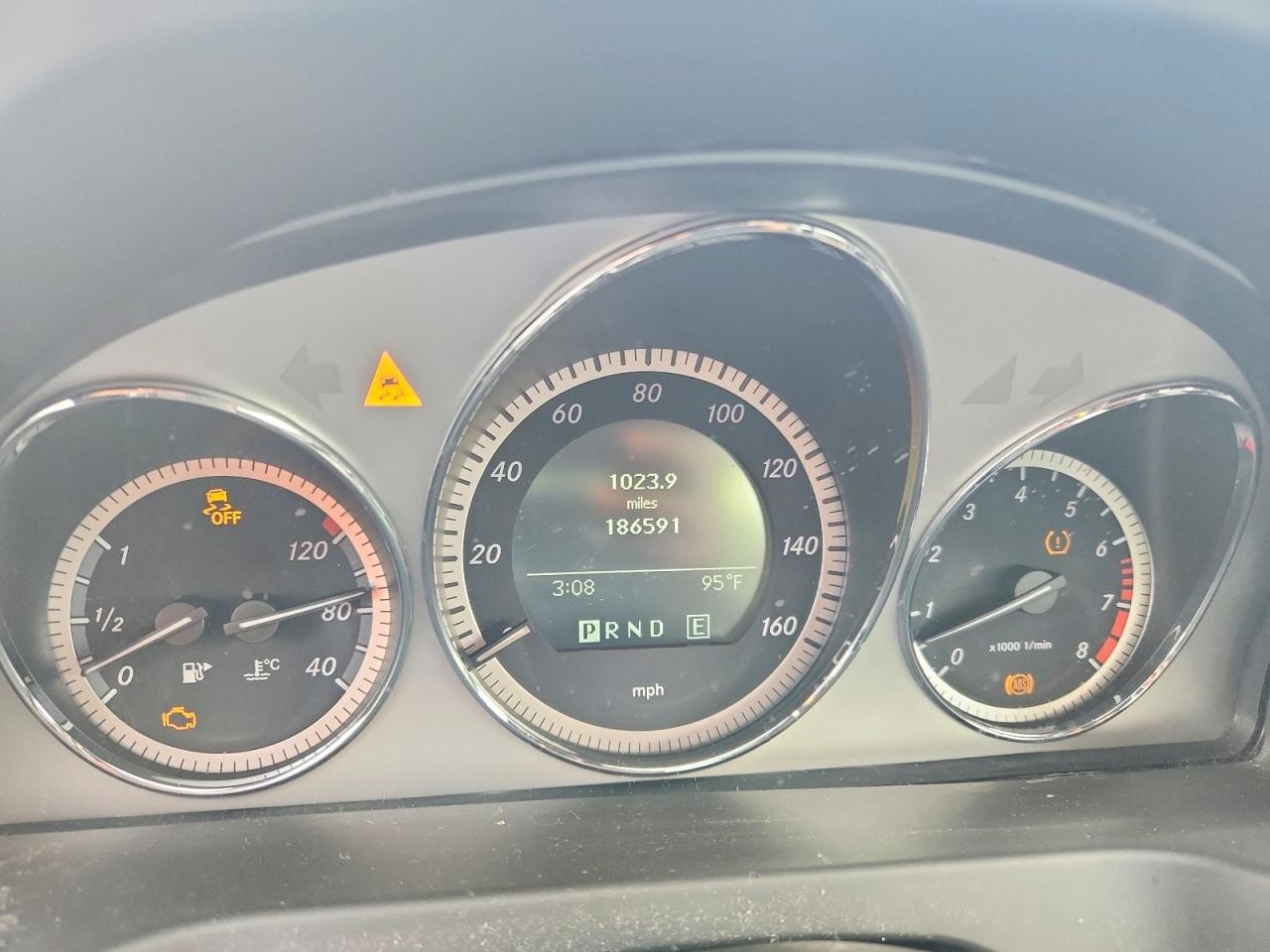 2011 Mercedes-benz C 300 4matic Gray vin: WDDGF8BB7BR141985