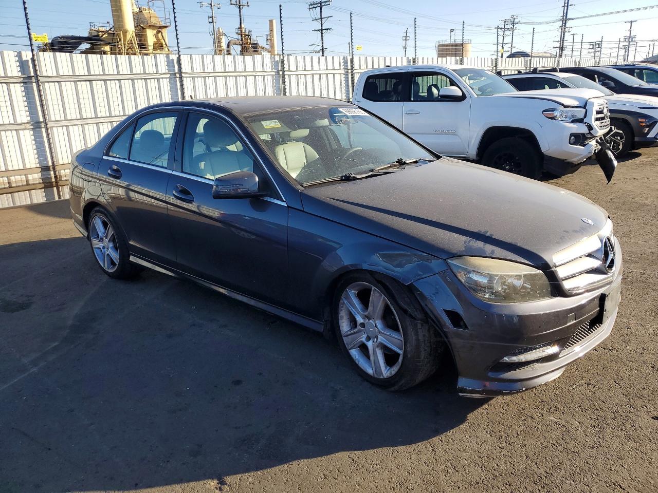 2011 Mercedes-benz C 300 4matic Gray vin: WDDGF8BB7BR148435