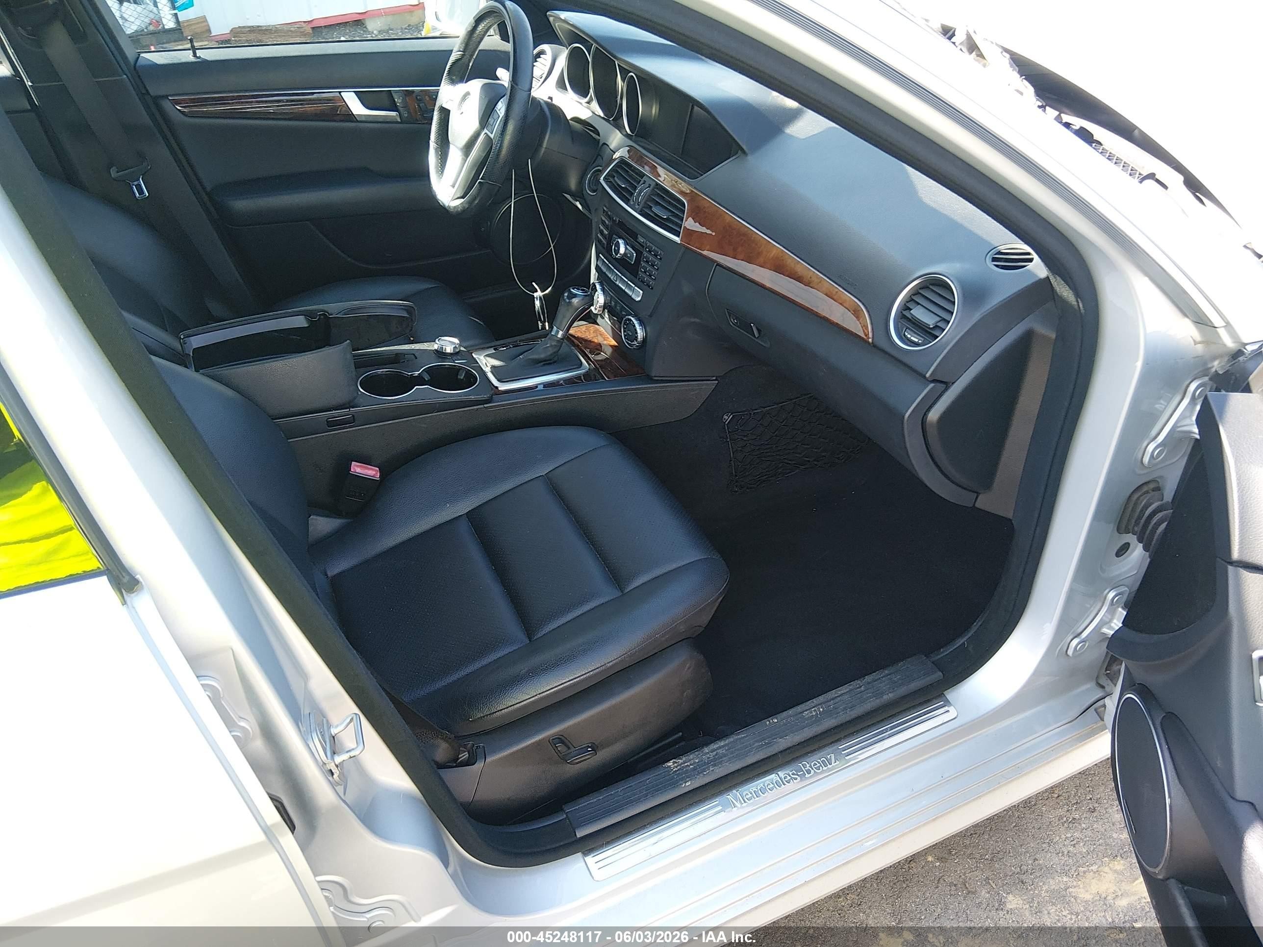 2012 Mercedes-benz C 300 Sport 4matic Gray vin: WDDGF8BB7CA654380
